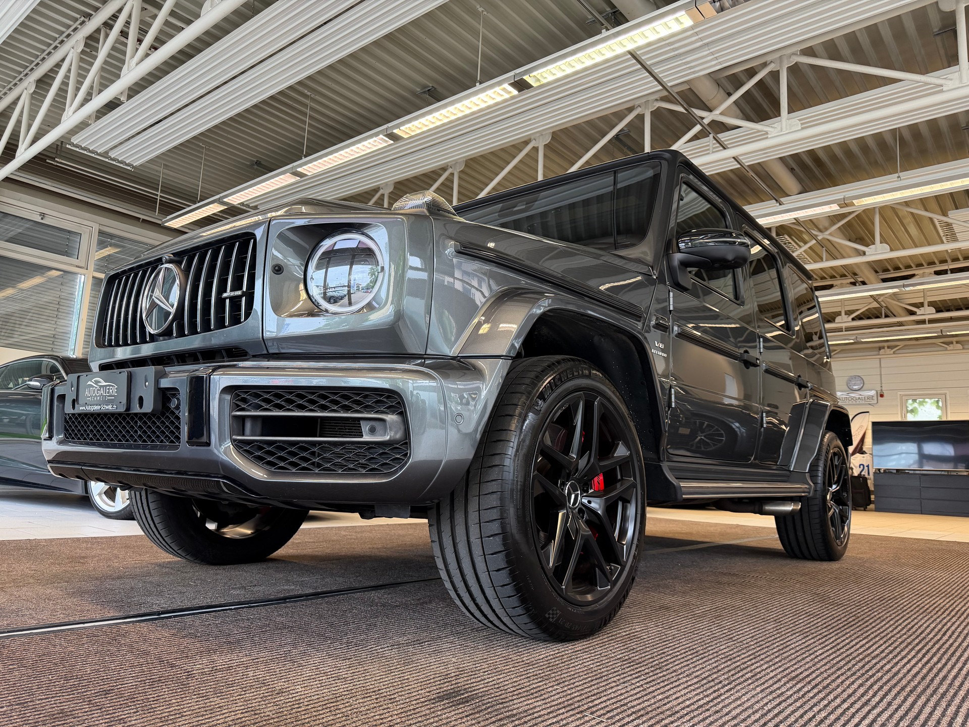MERCEDES-BENZ G 63 AMG | CH | Erstbesitz | Massage | Multibeam | Designo Graphit | AMG Night | Widescreen | TV | AHK | EUR.1 Möglich |-image-40