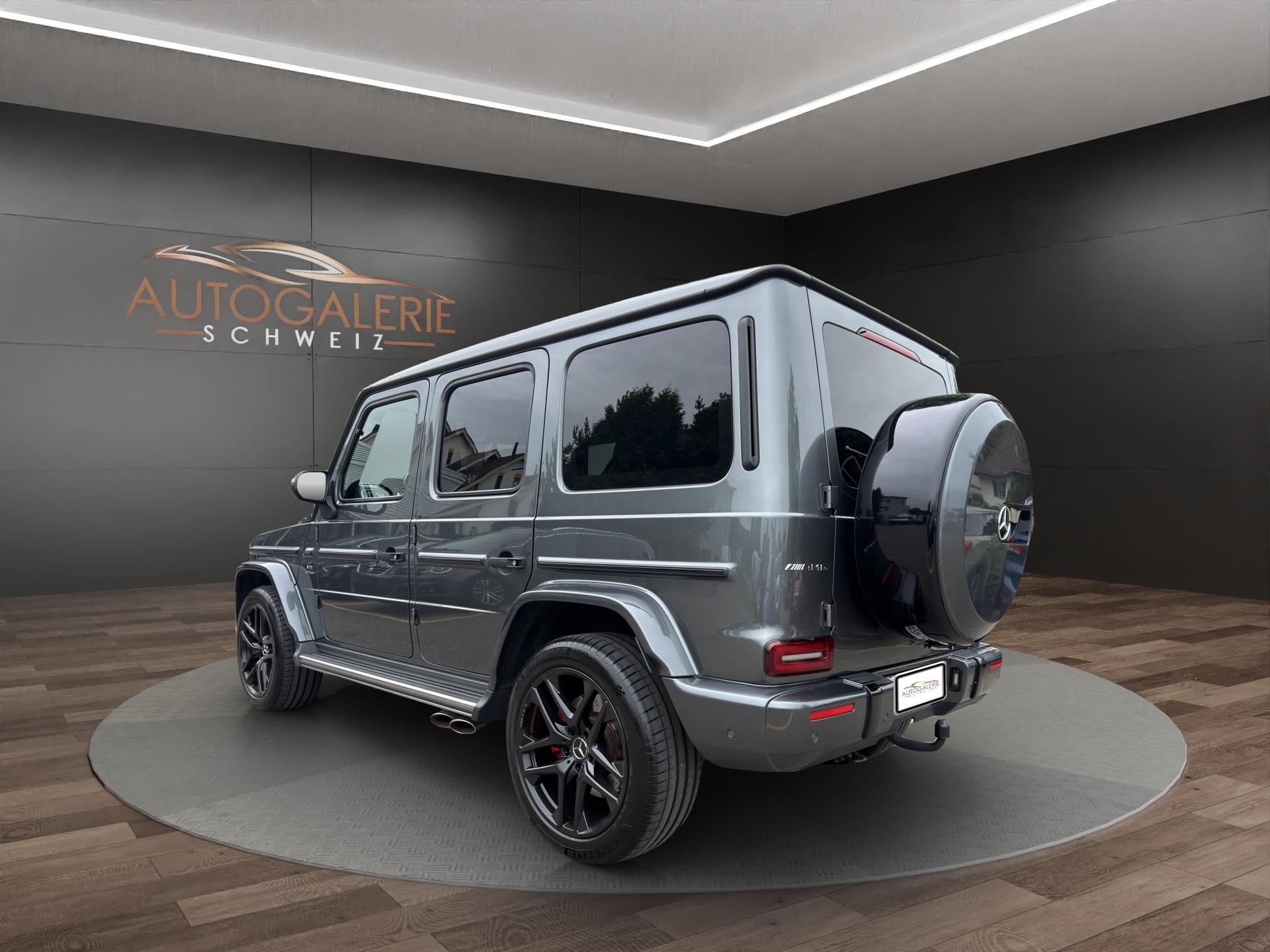 MERCEDES-BENZ G 63 AMG | CH | Erstbesitz | Massage | Multibeam | Designo Graphit | AMG Night | Widescreen | TV | AHK | EUR.1 Möglich |-showroom-element-2