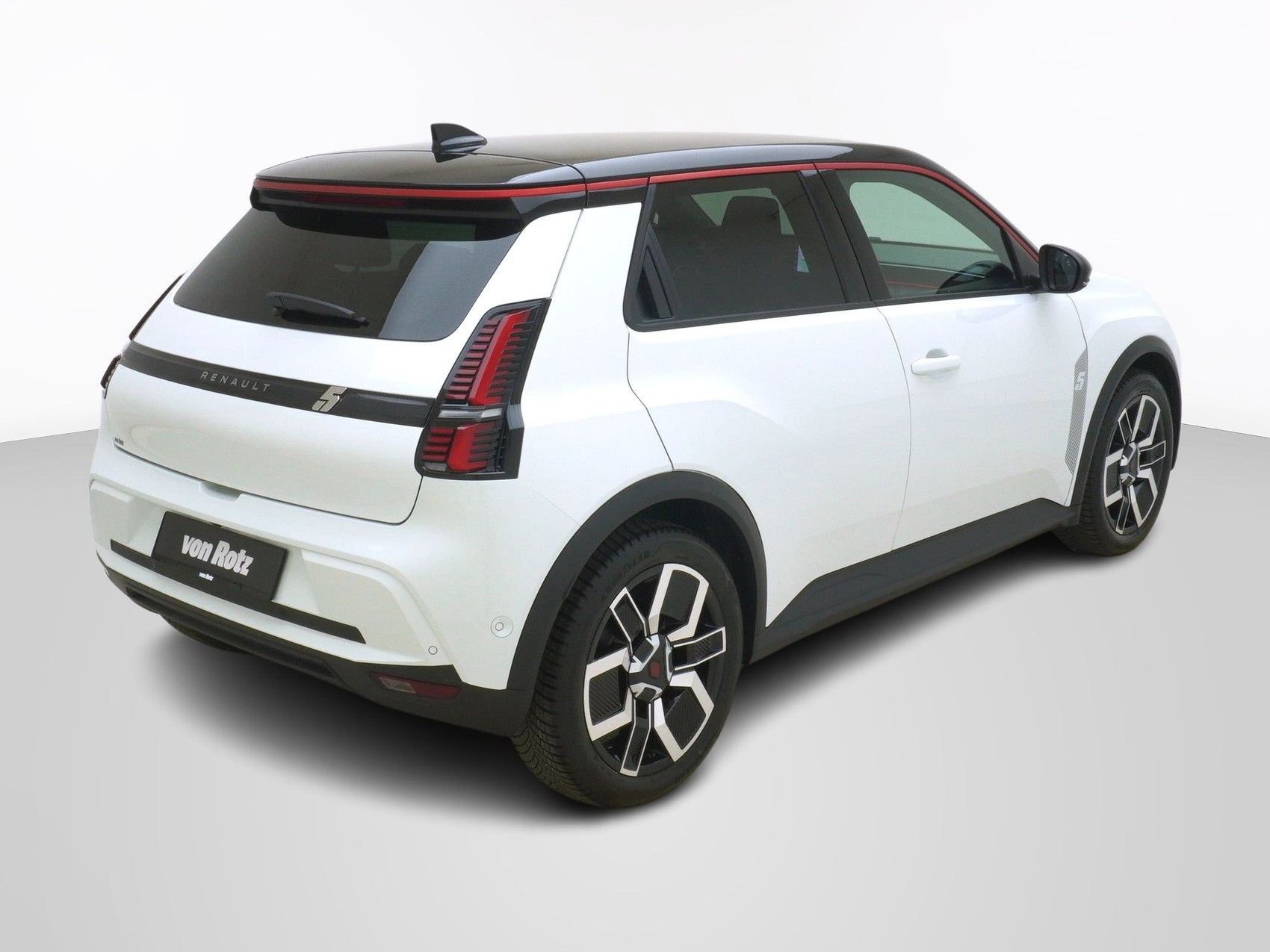 RENAULT R5 E-Tech Comfort Range techno-image-4