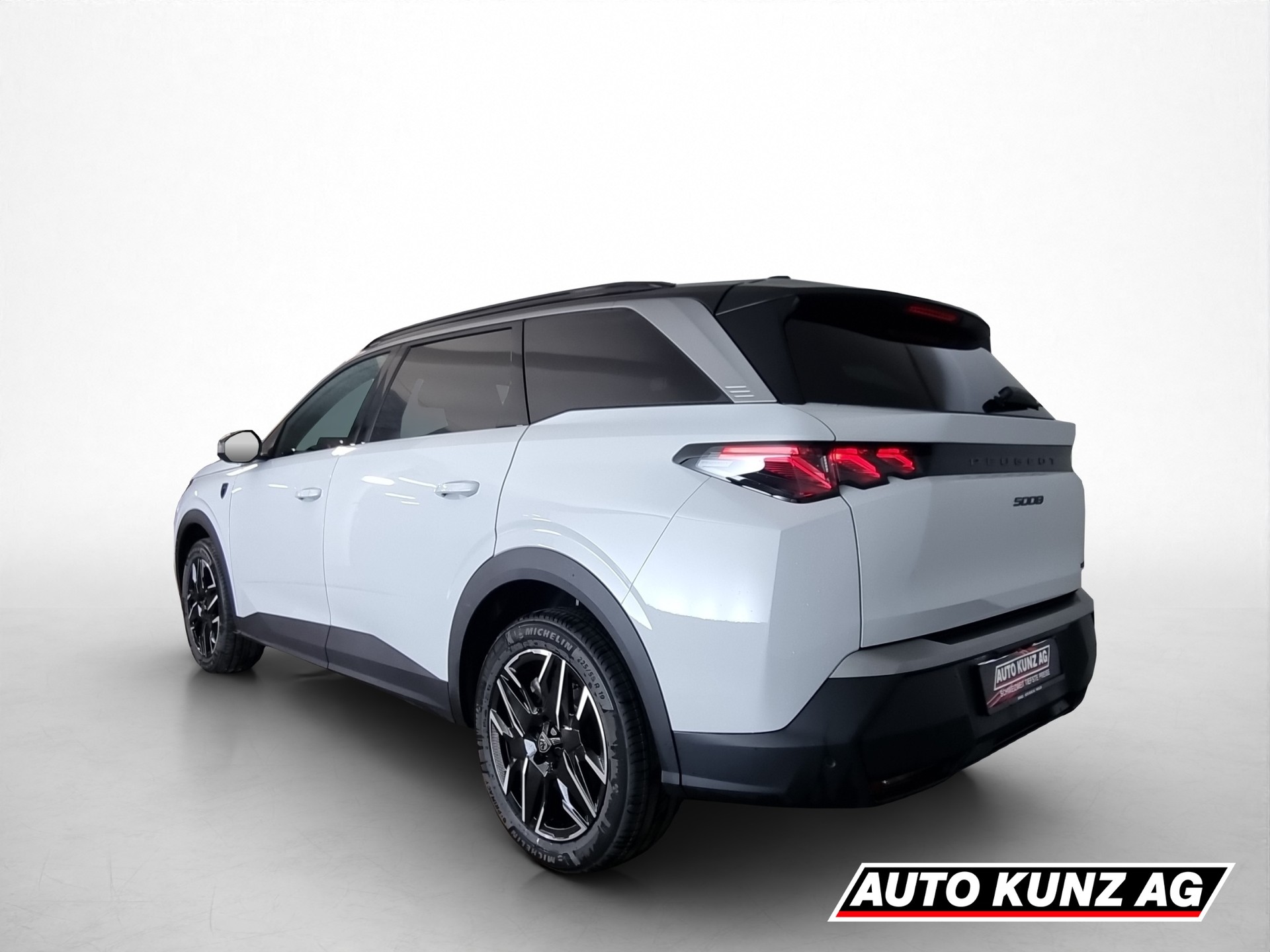 PEUGEOT 5008 145 Hybrid GT 7-Plätzer-showroom-element-3