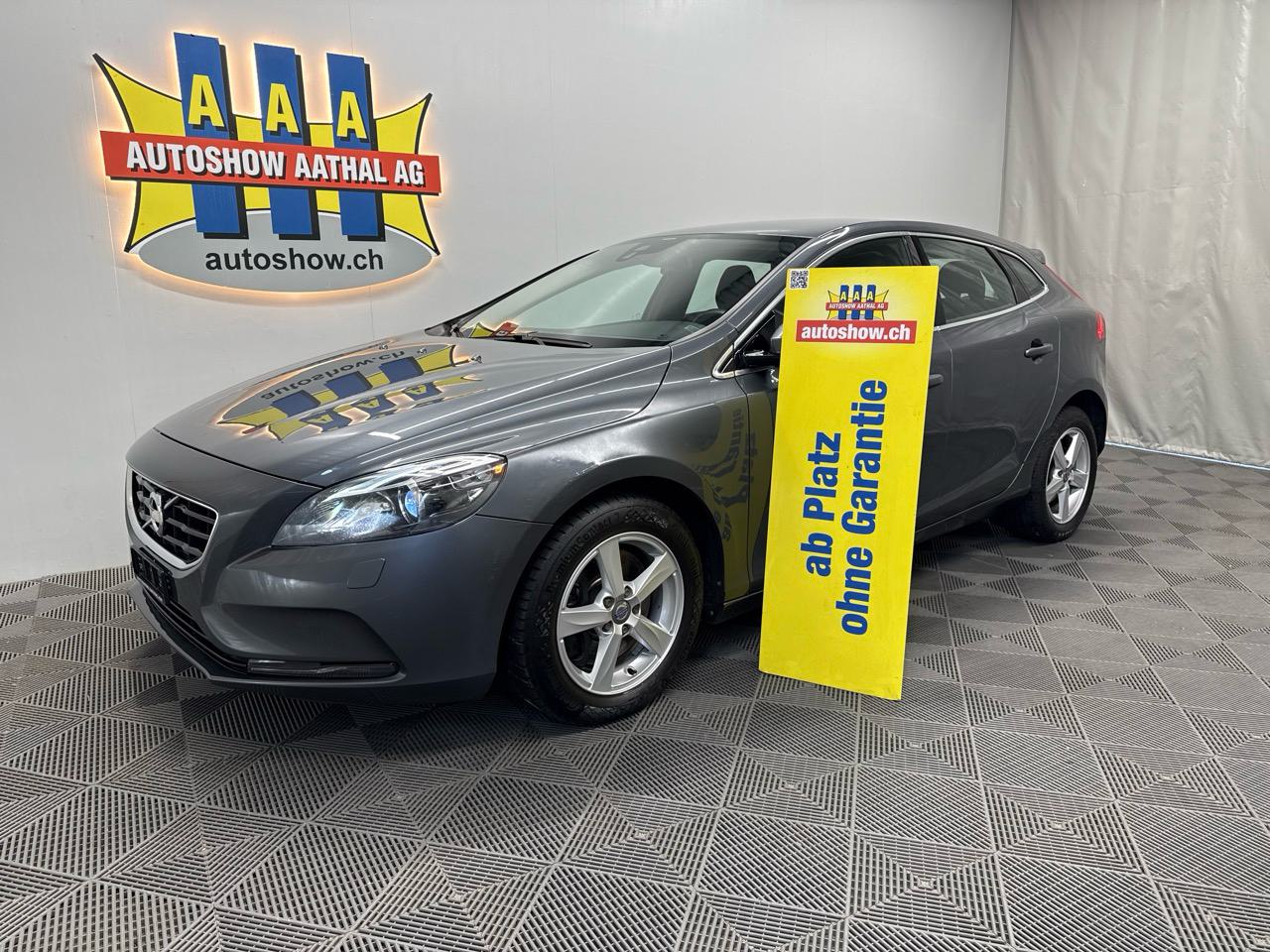 VOLVO V40 D3 Kinetic