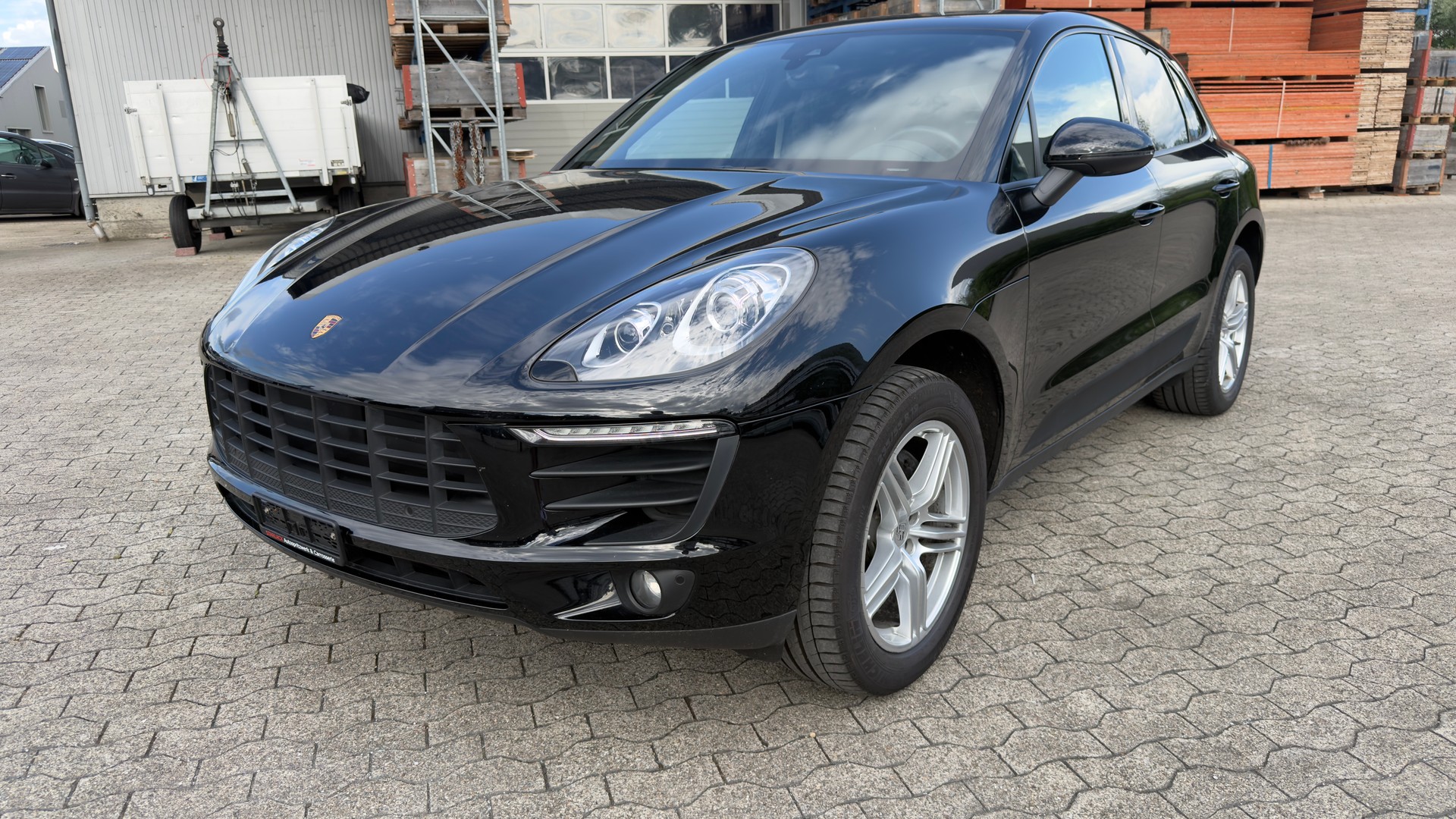 PORSCHE Macan PDK