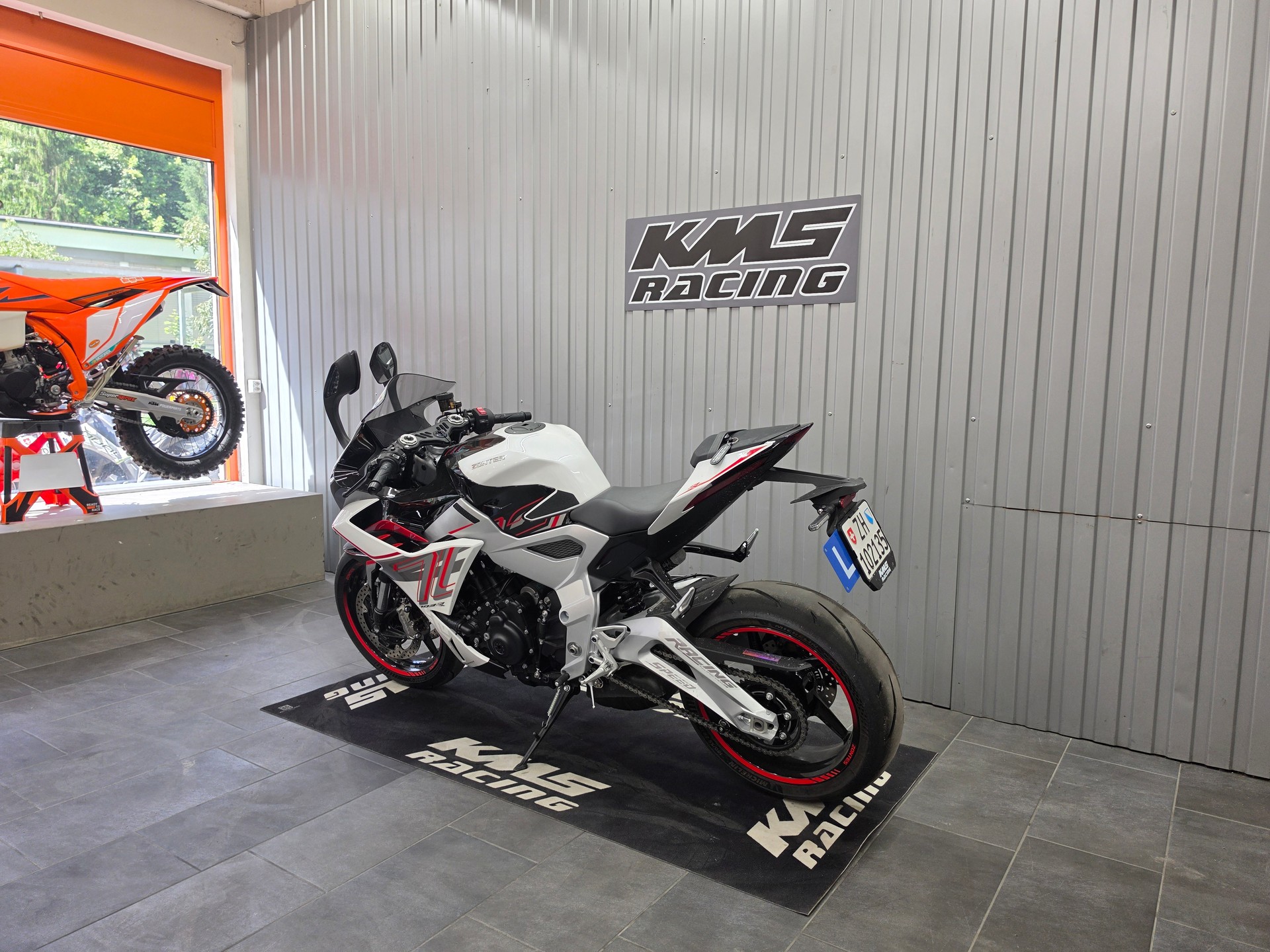 ZONTES 703 RR-showroom-element-3
