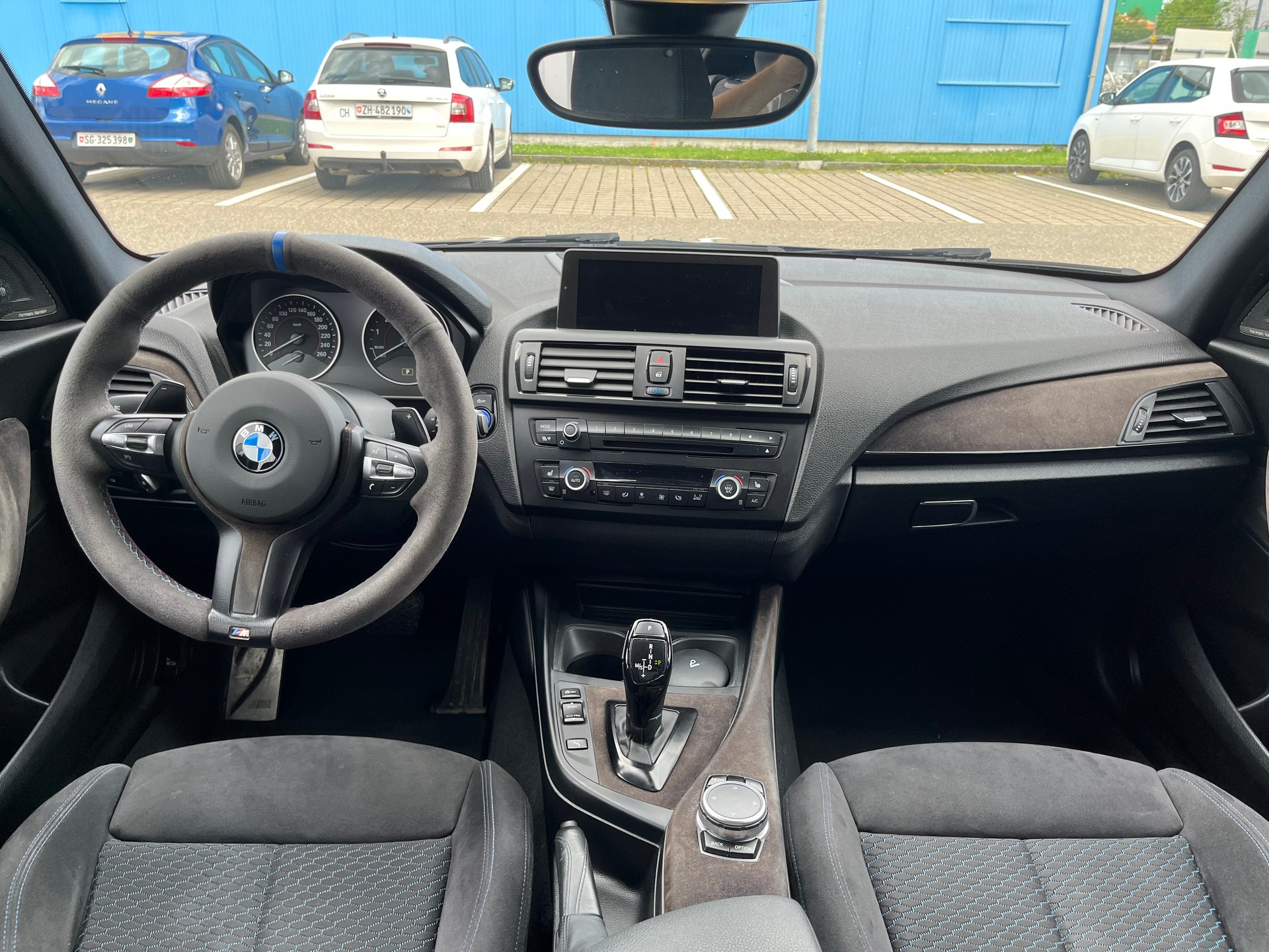 BMW 125i Edition M Sport Steptronic-image-4