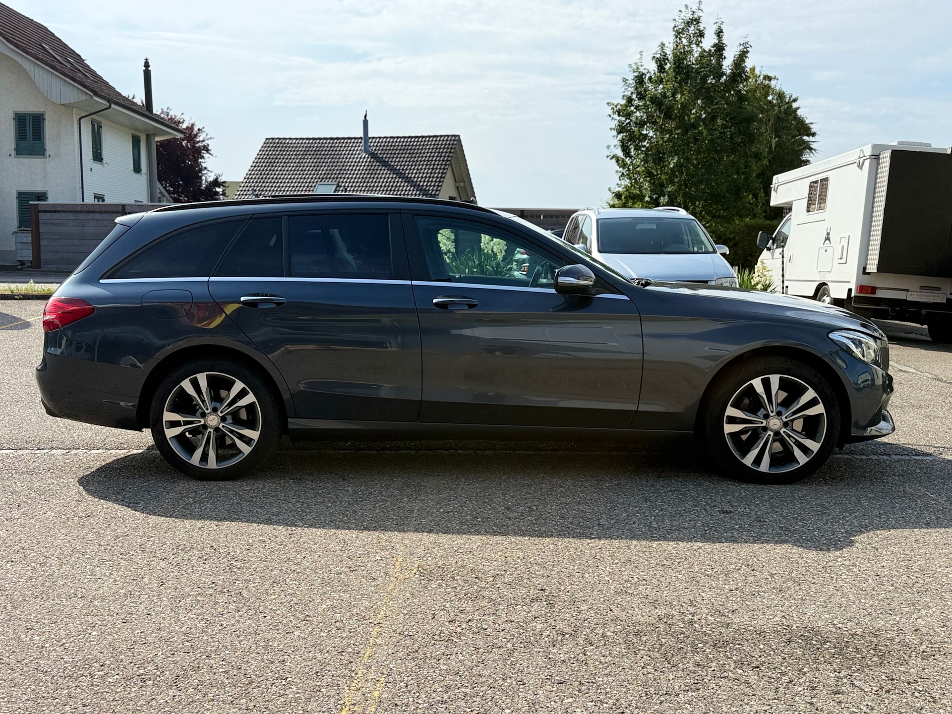 MERCEDES-BENZ C 250 BlueTEC Exclusive 4Matic 7G-Tronic-showroom-element-3