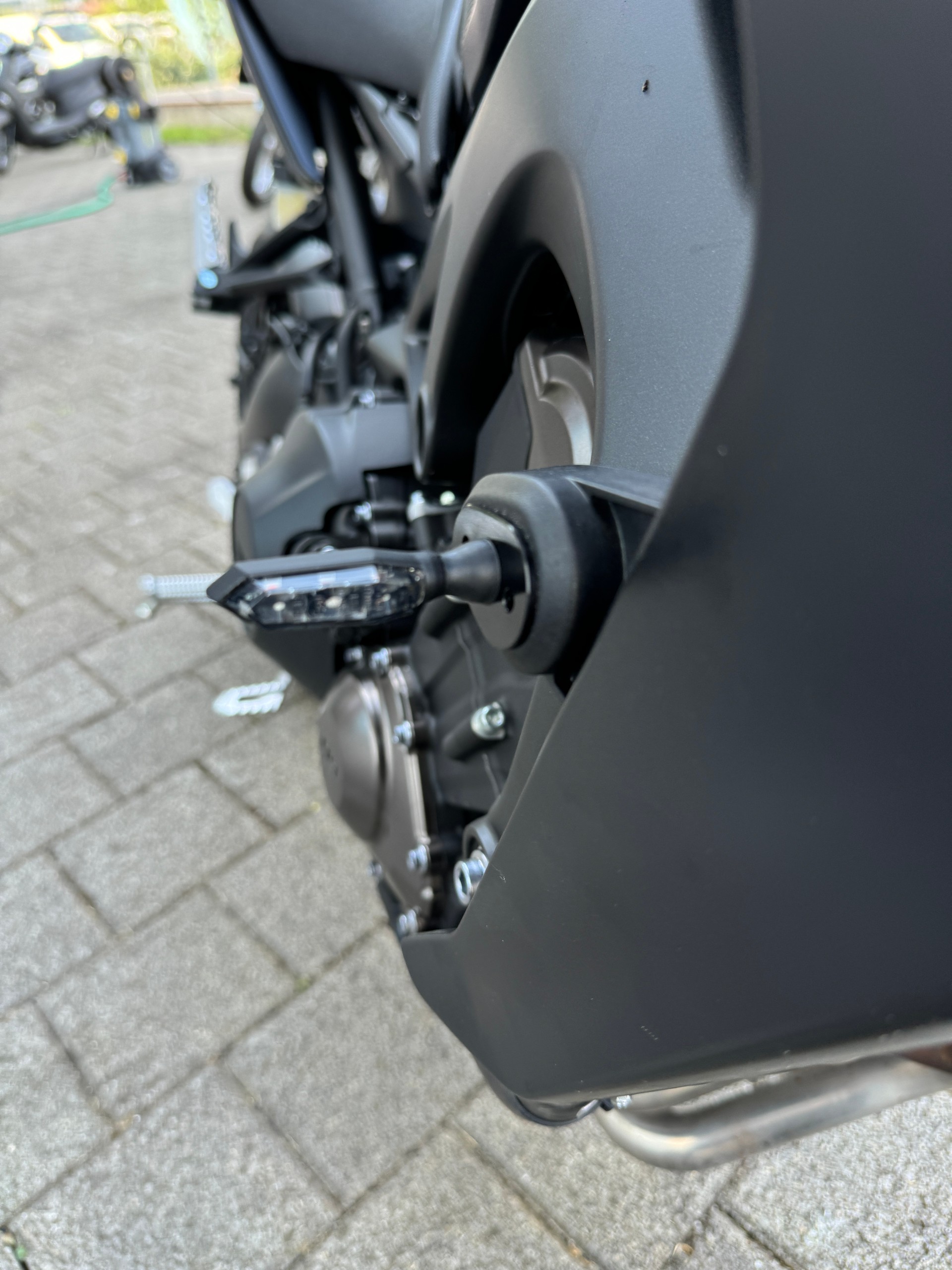 YAMAHA MT-09 ABS-image-4