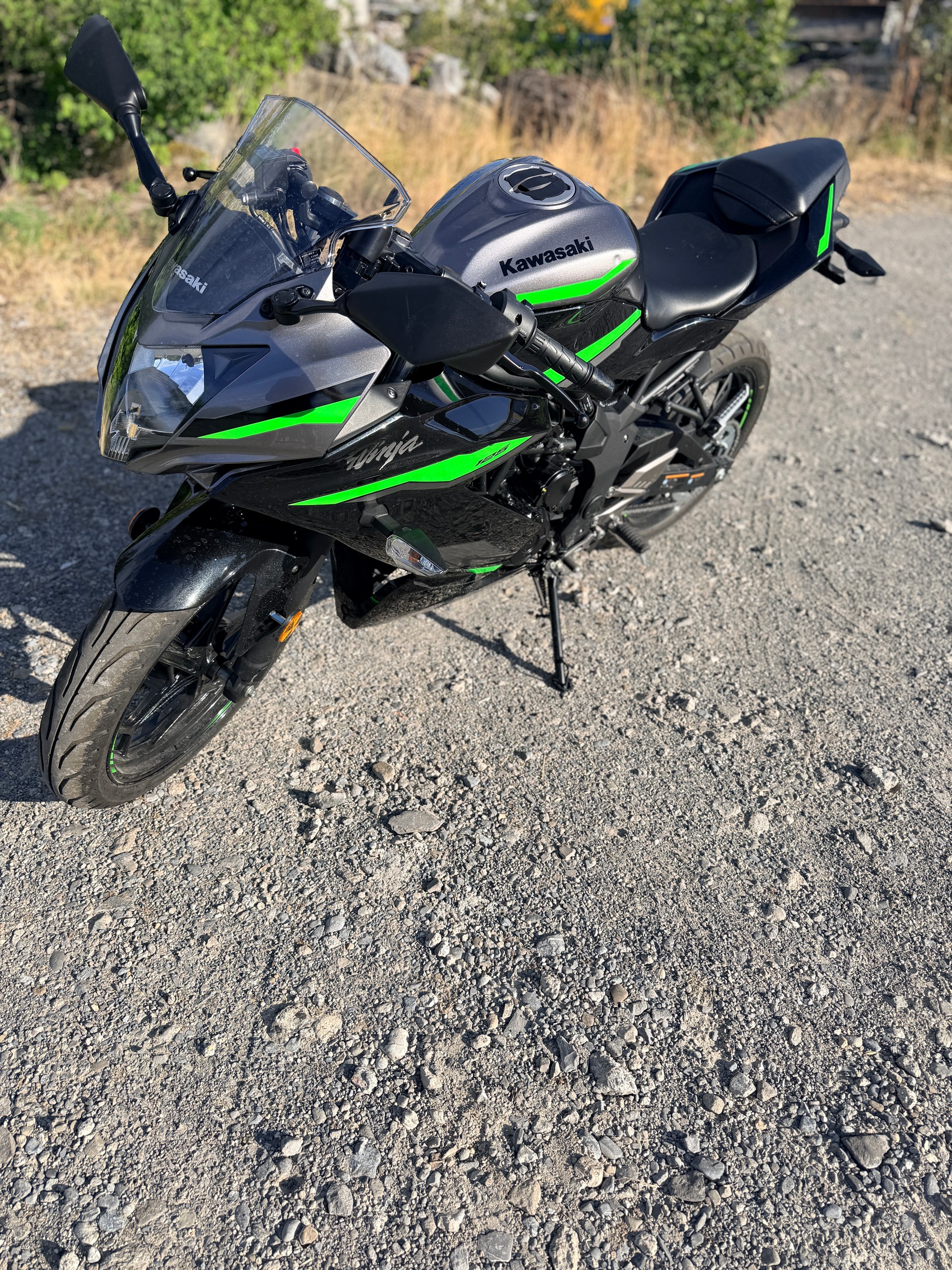 KAWASAKI Ninja 125-image-0