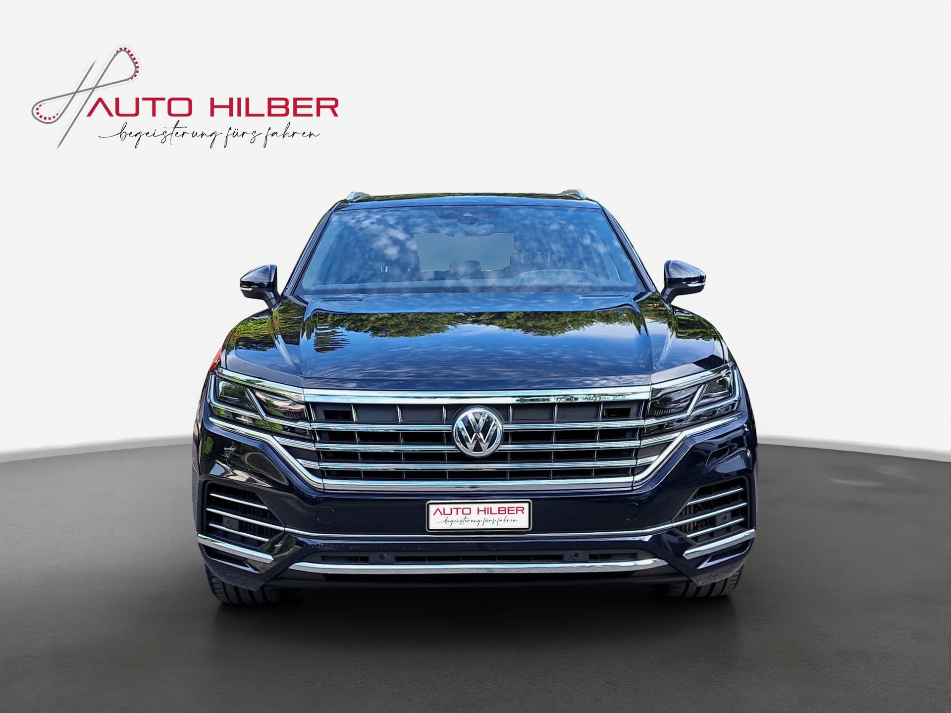 VW Touareg 3.0 TSI Elegance Tiptronic-showroom-element-1