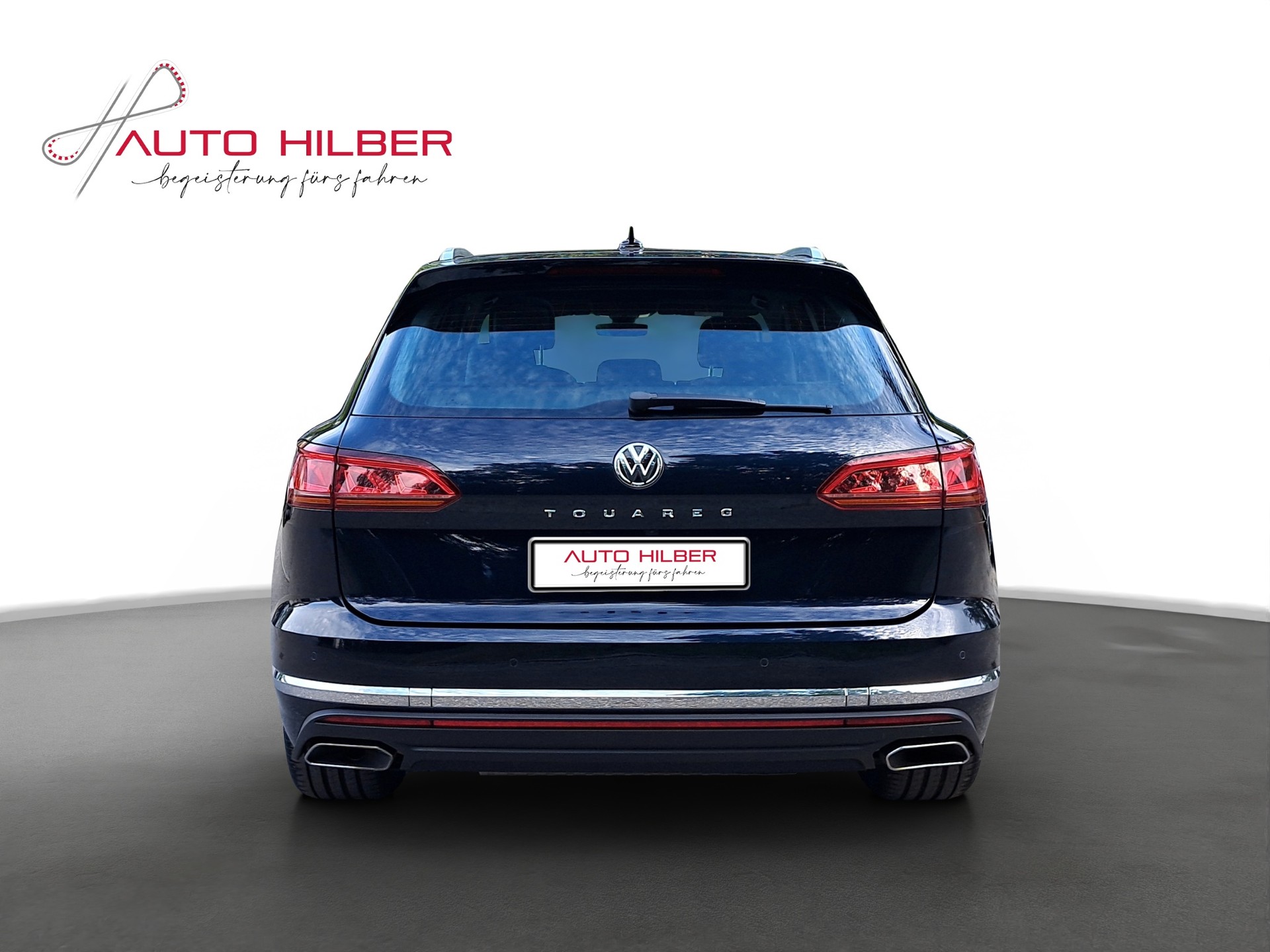 VW Touareg 3.0 TSI Elegance Tiptronic-image-5