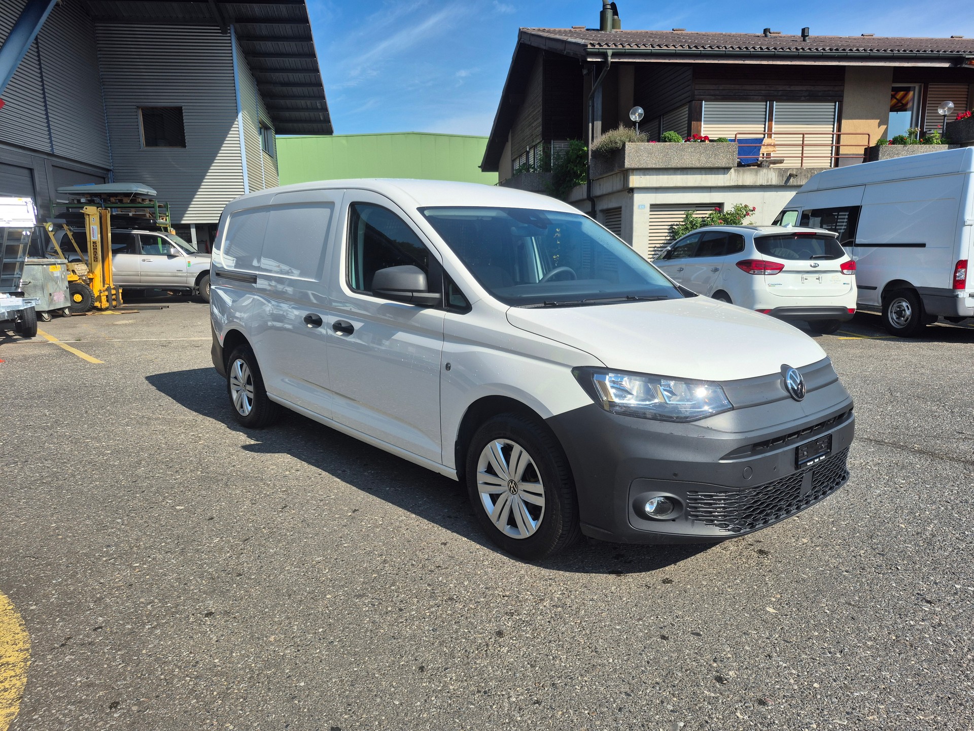 VW Caddy Cargo 2.0TDI Maxi-showroom-element-2