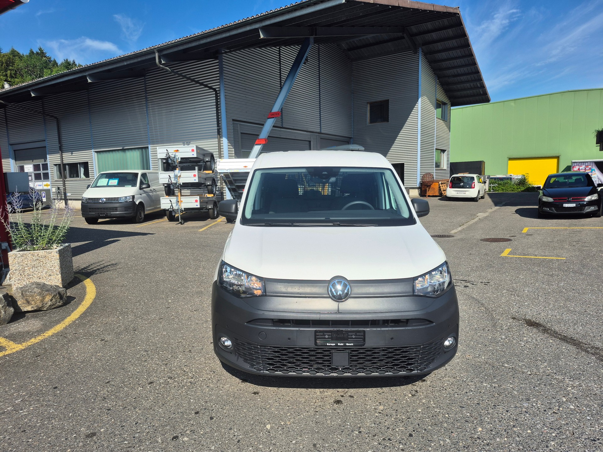 VW Caddy Cargo 2.0TDI Maxi-showroom-element-1