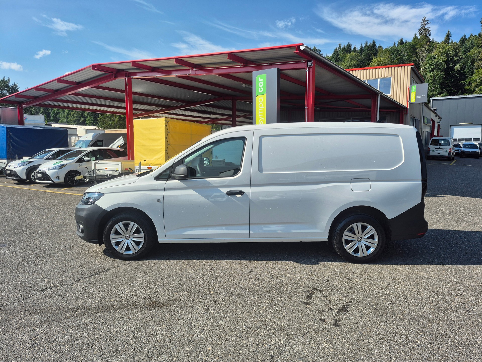 VW Caddy Cargo 2.0TDI Maxi-image-7