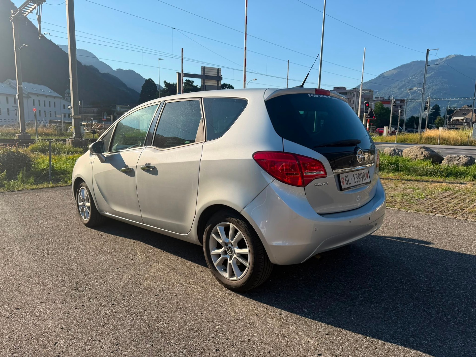 OPEL Meriva 1.4 Turbo Cosmo Automatic-image-1
