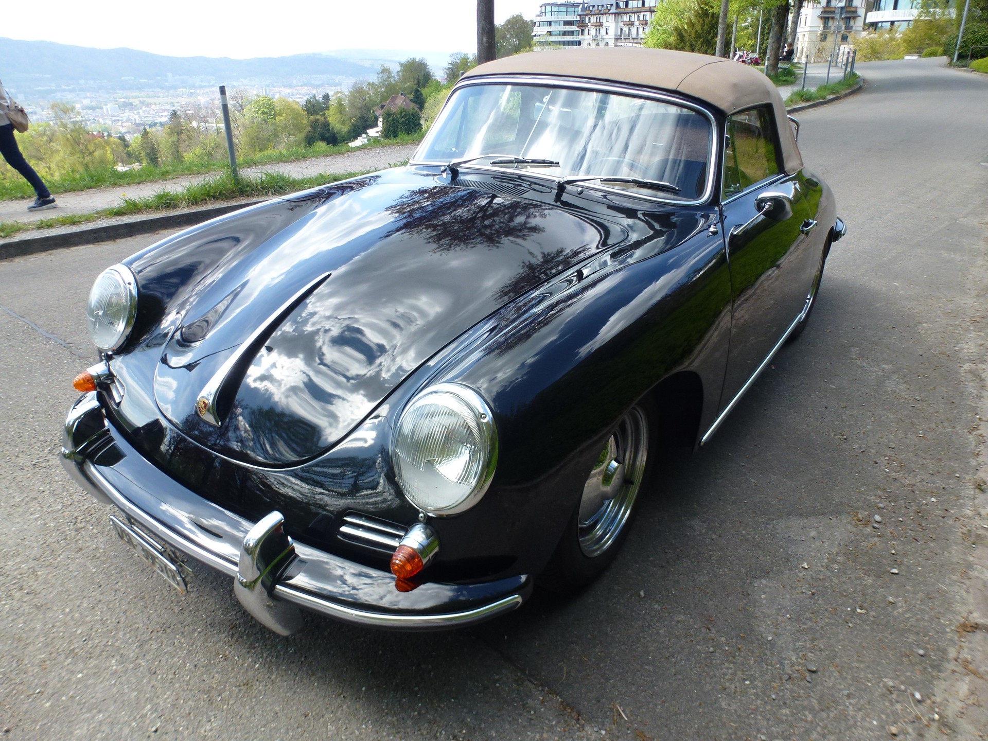 PORSCHE S