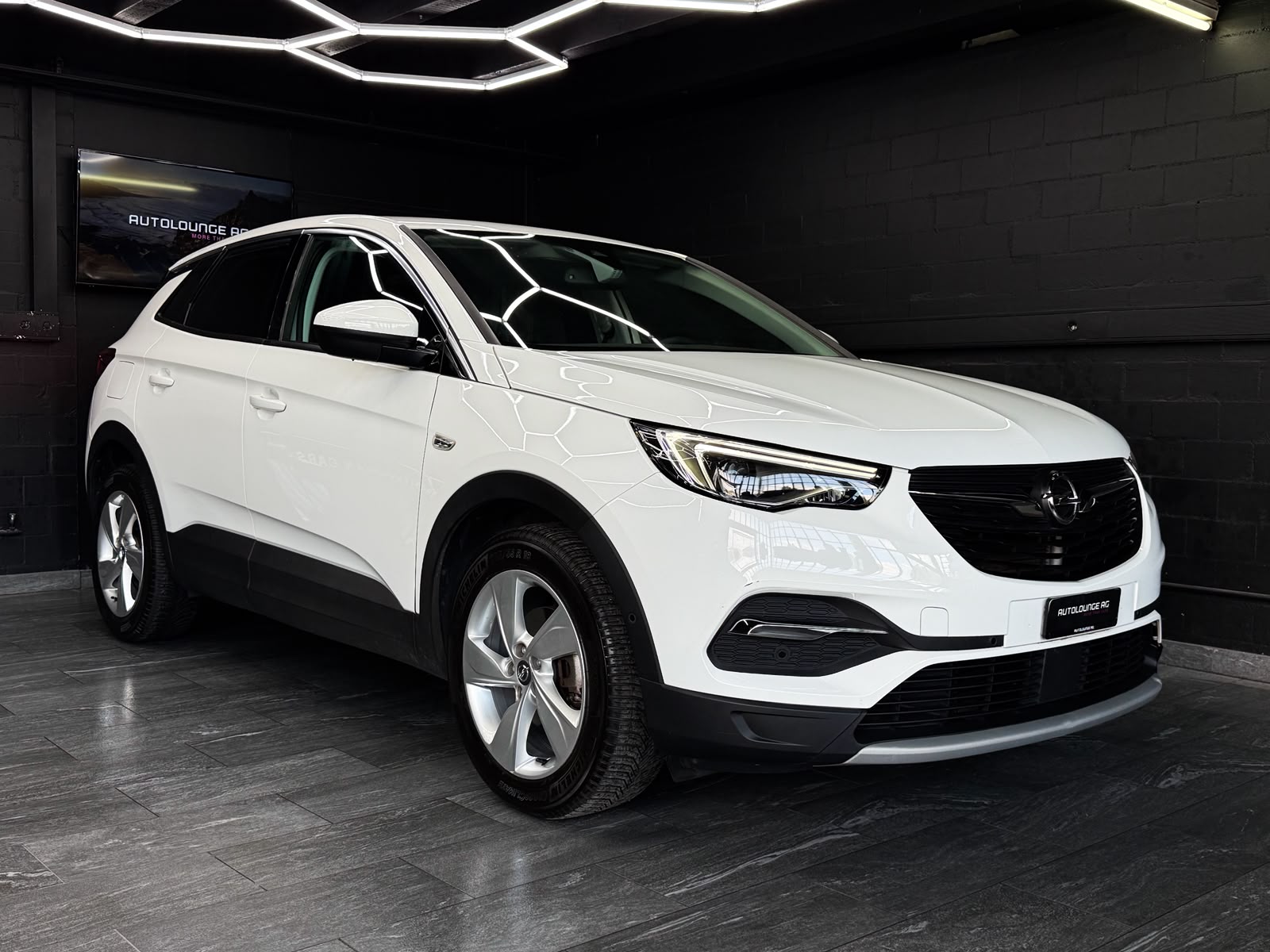 OPEL Grandland X 1.6 TP Ultimate Automatik-showroom-element-2