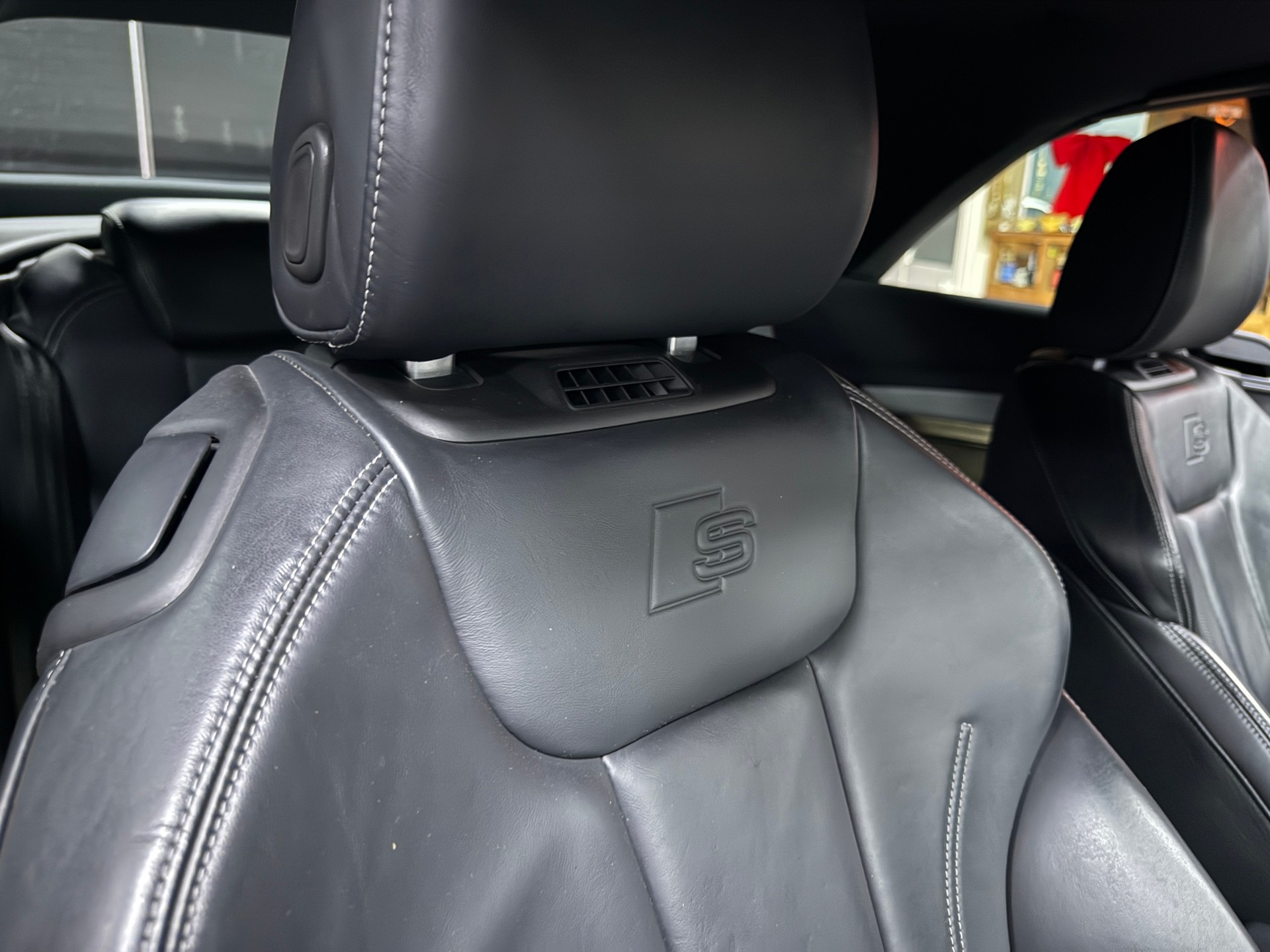 AUDI A5 Cabriolet 2.0 TDI S-Line S-tronic-image-16