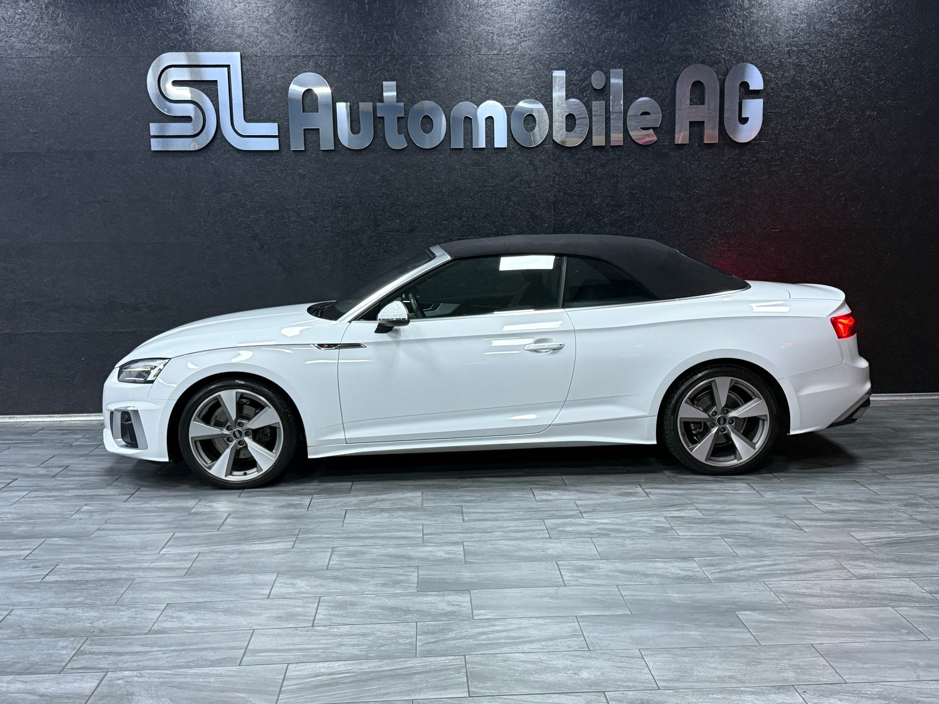 AUDI A5 Cabriolet 2.0 TDI S-Line S-tronic-image-5