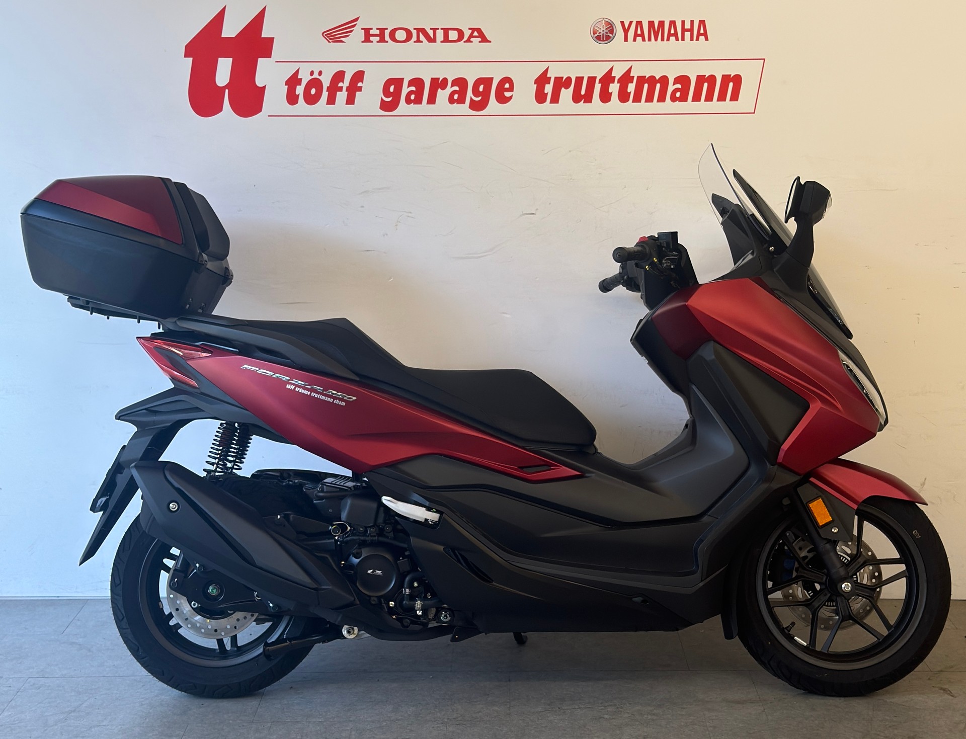 HONDA NSS 350 Top Box-image-0