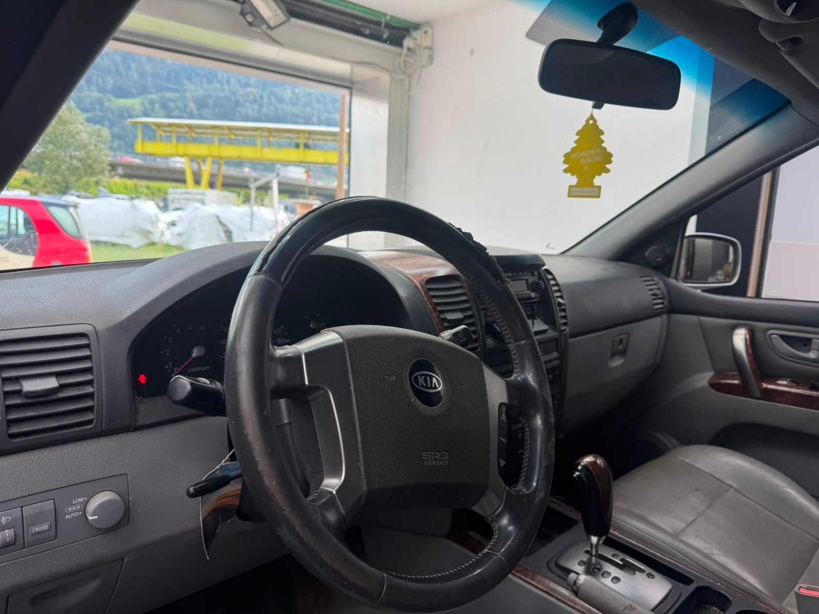 KIA Sorento 2.5 CRDI Carat-image-6