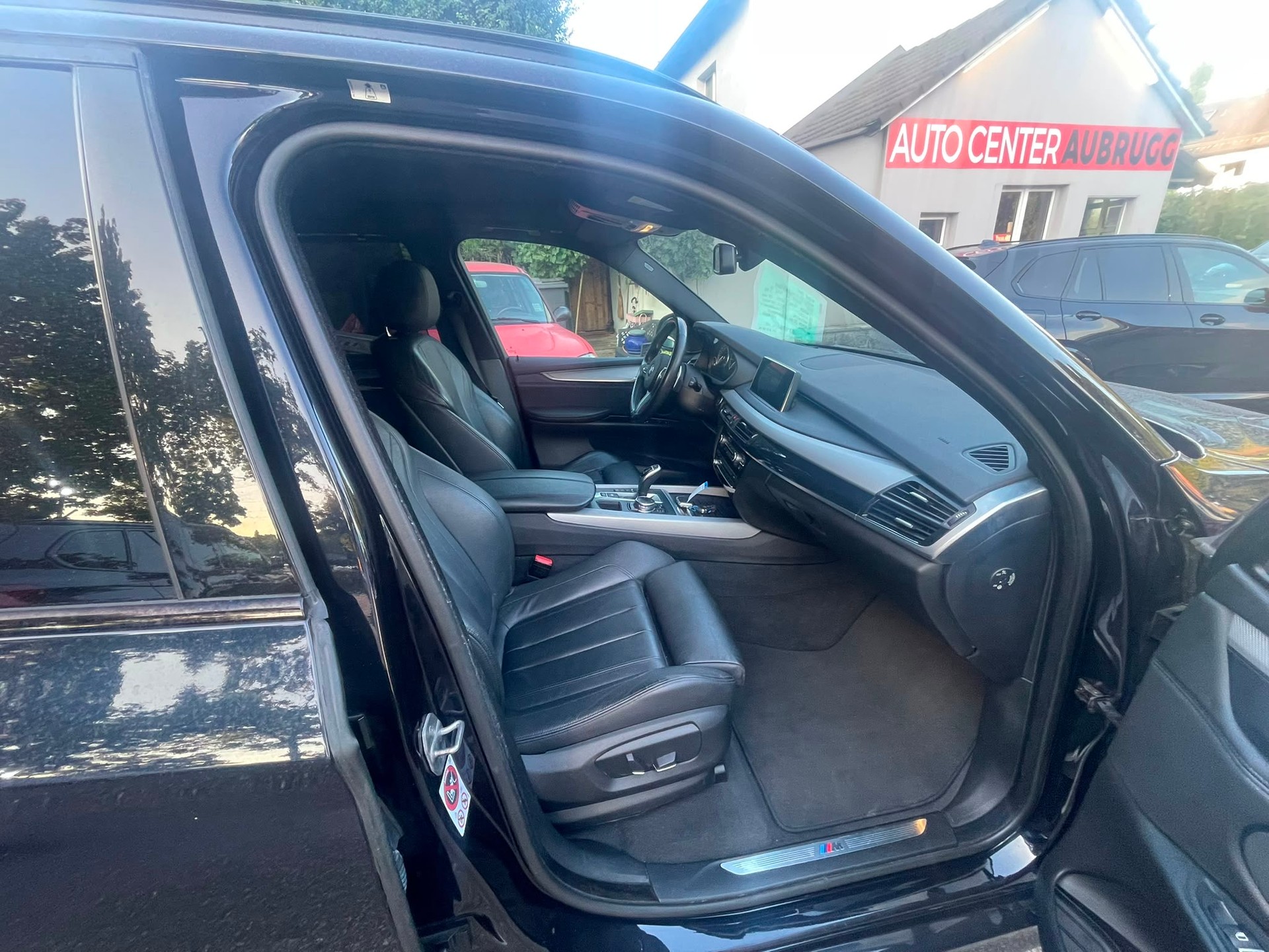 BMW X5 xDrive 30d Steptronic-image-12