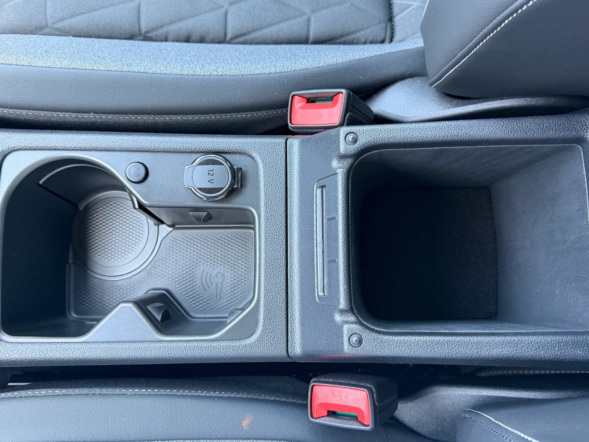 VW Golf Variant 1.5 eTSI DSG 150 PS GOAL *** ANHÄNGEKUPPLUNG & 5 JAHRE VW WERKSGARANTIE ***-image-26