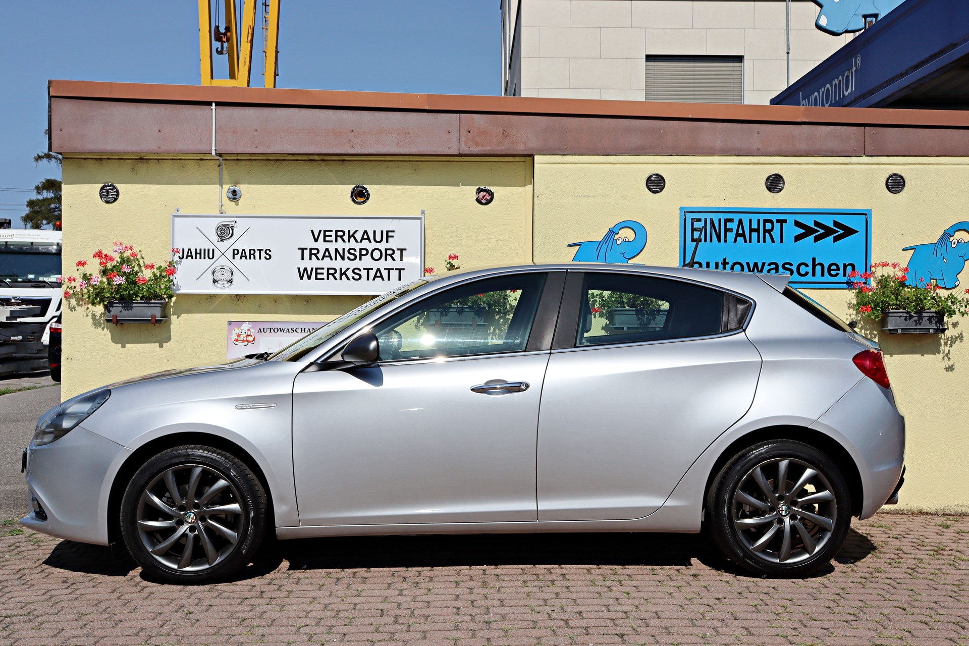 ALFA ROMEO Giulietta 1.6 JTDM Progression-showroom-element-1