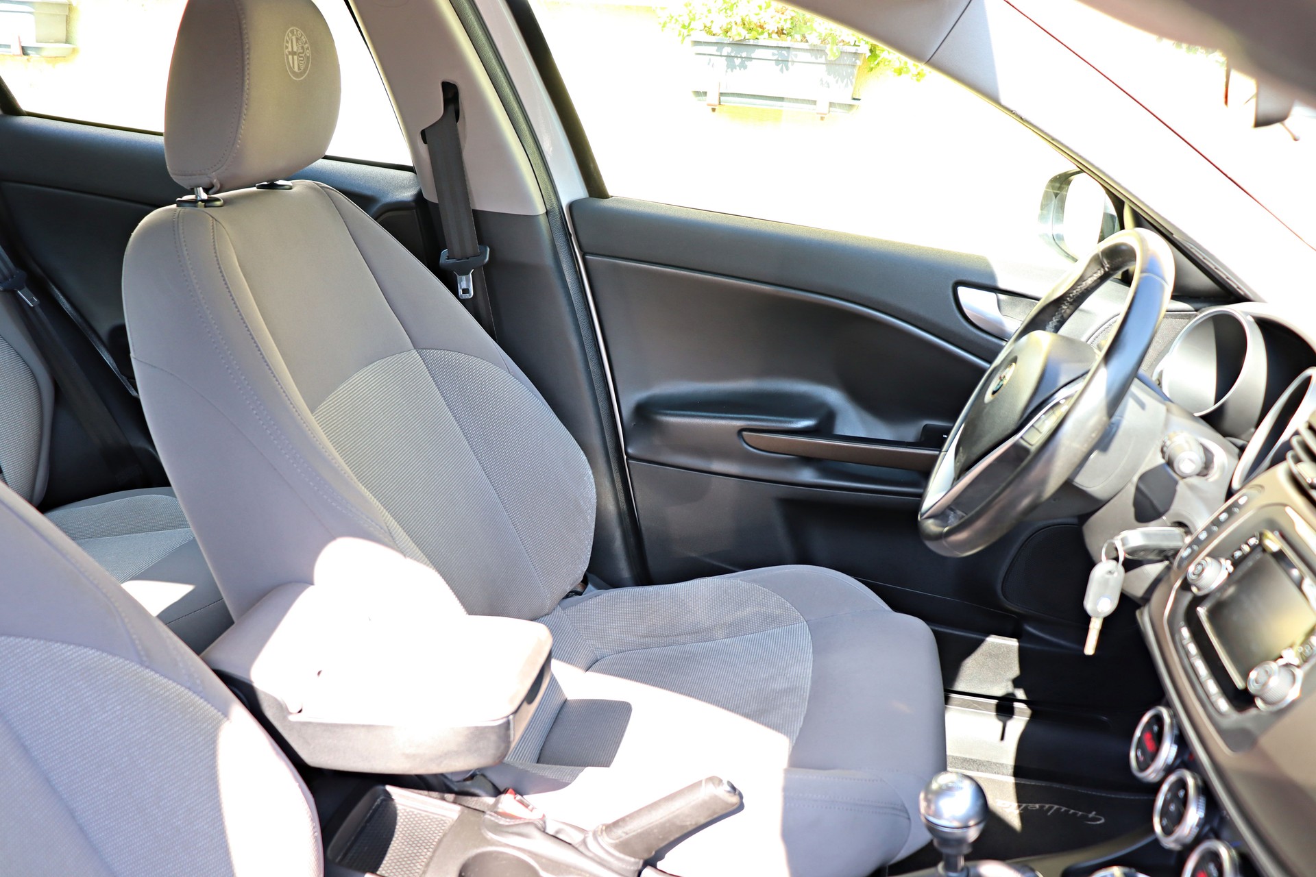ALFA ROMEO Giulietta 1.6 JTDM Progression-image-6
