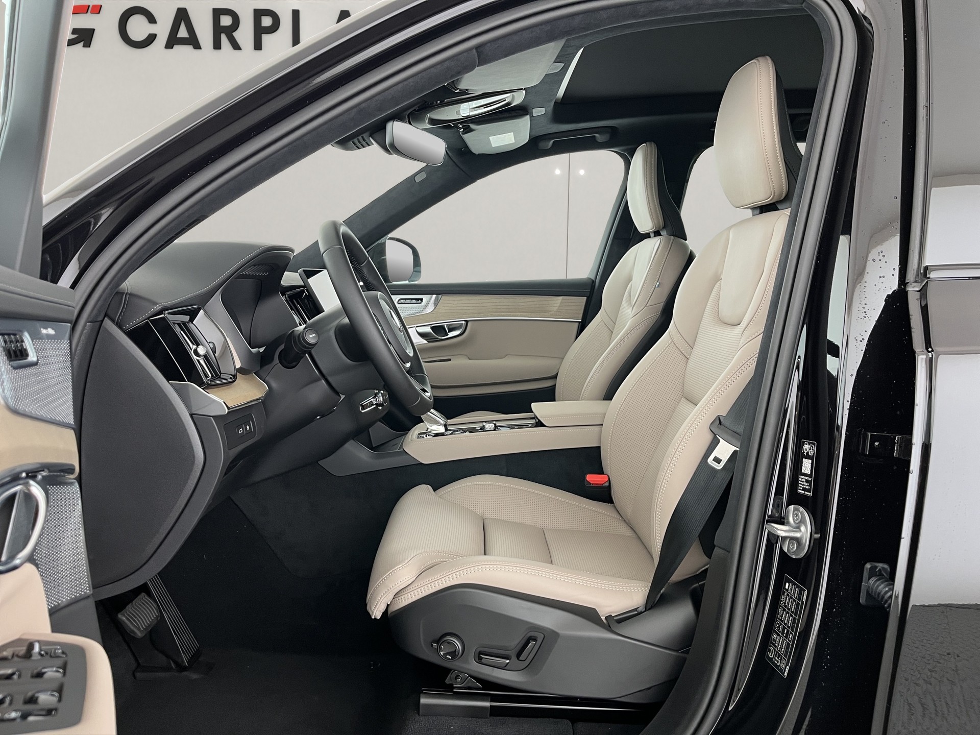 VOLVO XC90 2.0 T8 TE Ultra Dark eAWD-image-7