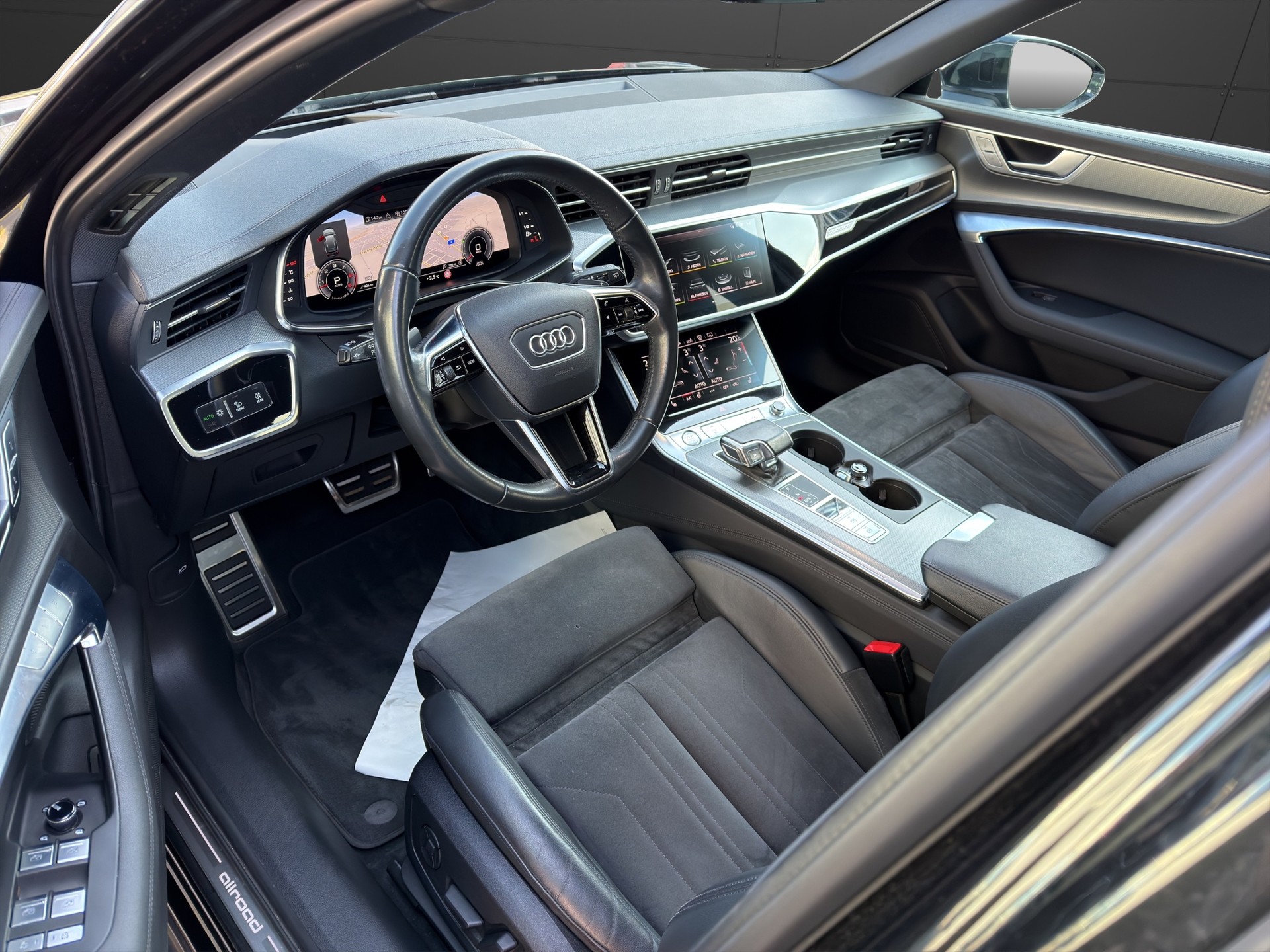 AUDI A6 allroad 45 TDI quattro tiptronic-image-10