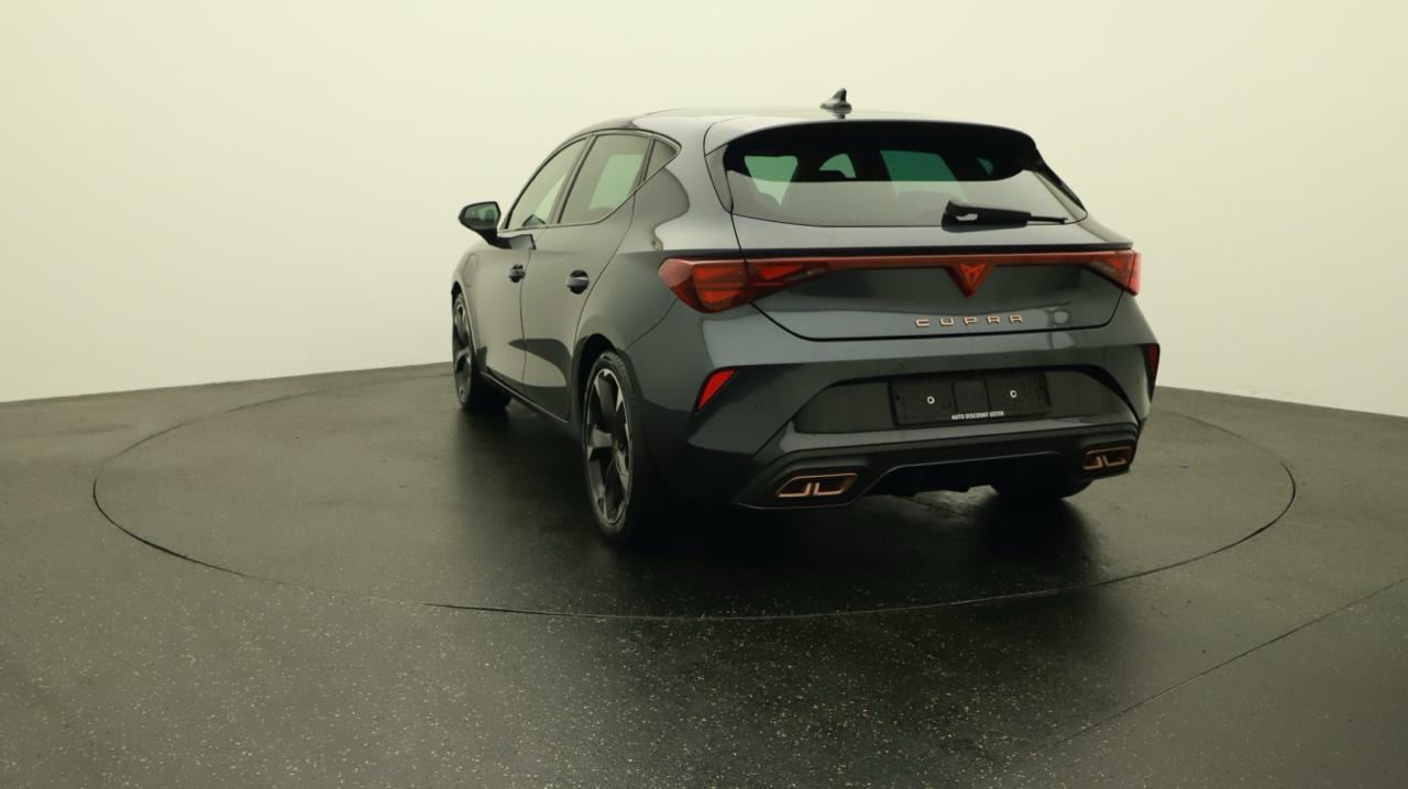 CUPRA LEON 1.5 e-HYBRID pHEV DSG-showroom-element-3