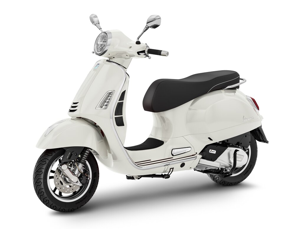 PIAGGIO Vespa GTS 125 Super RST Euro 5+-image-1