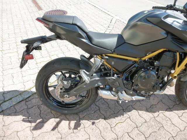 KAWASAKI Z650 S-image-2