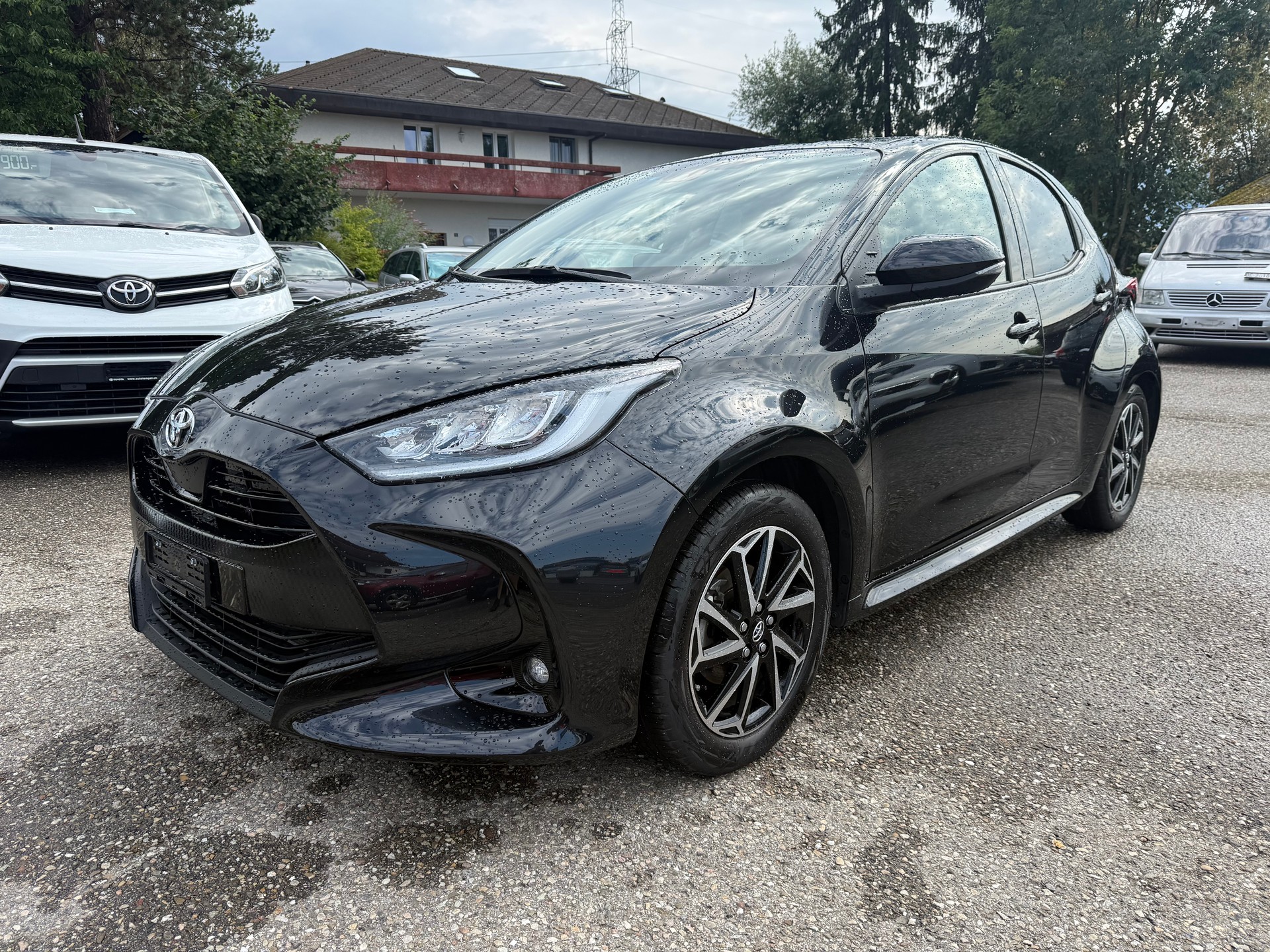 TOYOTA Yaris 1.5 Trend