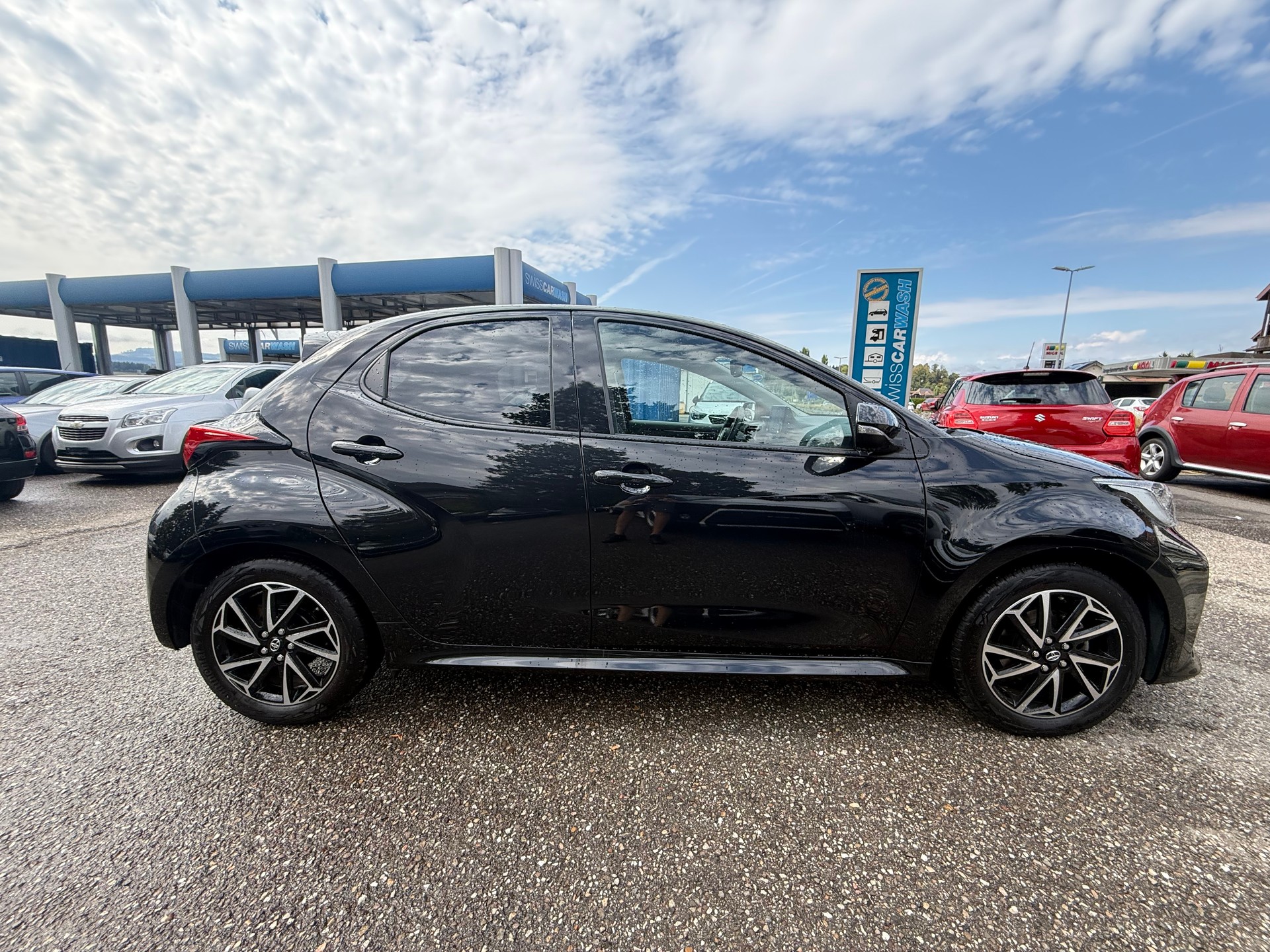TOYOTA Yaris 1.5 Trend-image-3