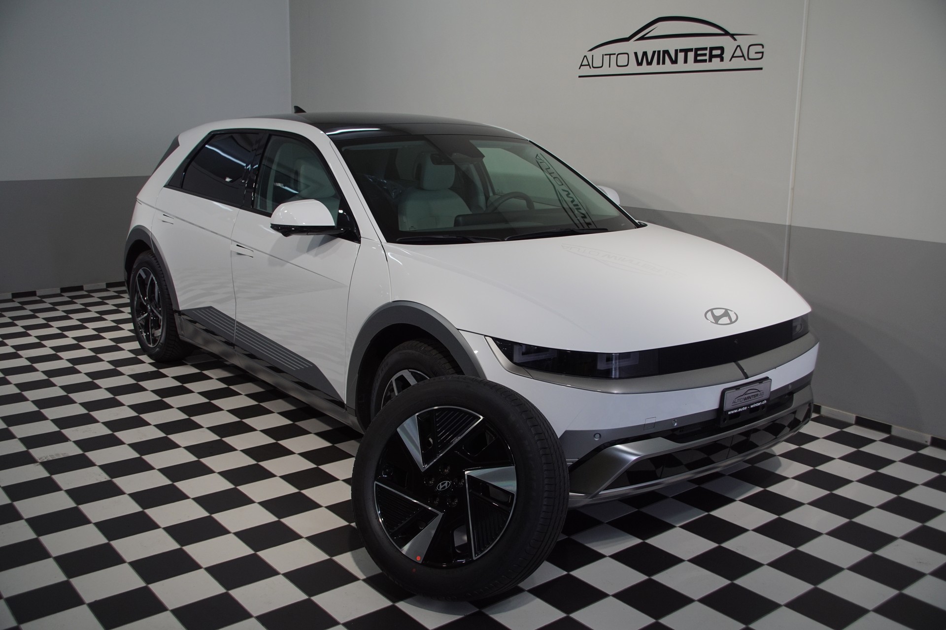 HYUNDAI Ioniq 5 Vertex 84kWh 4WD +swiss+ MY25