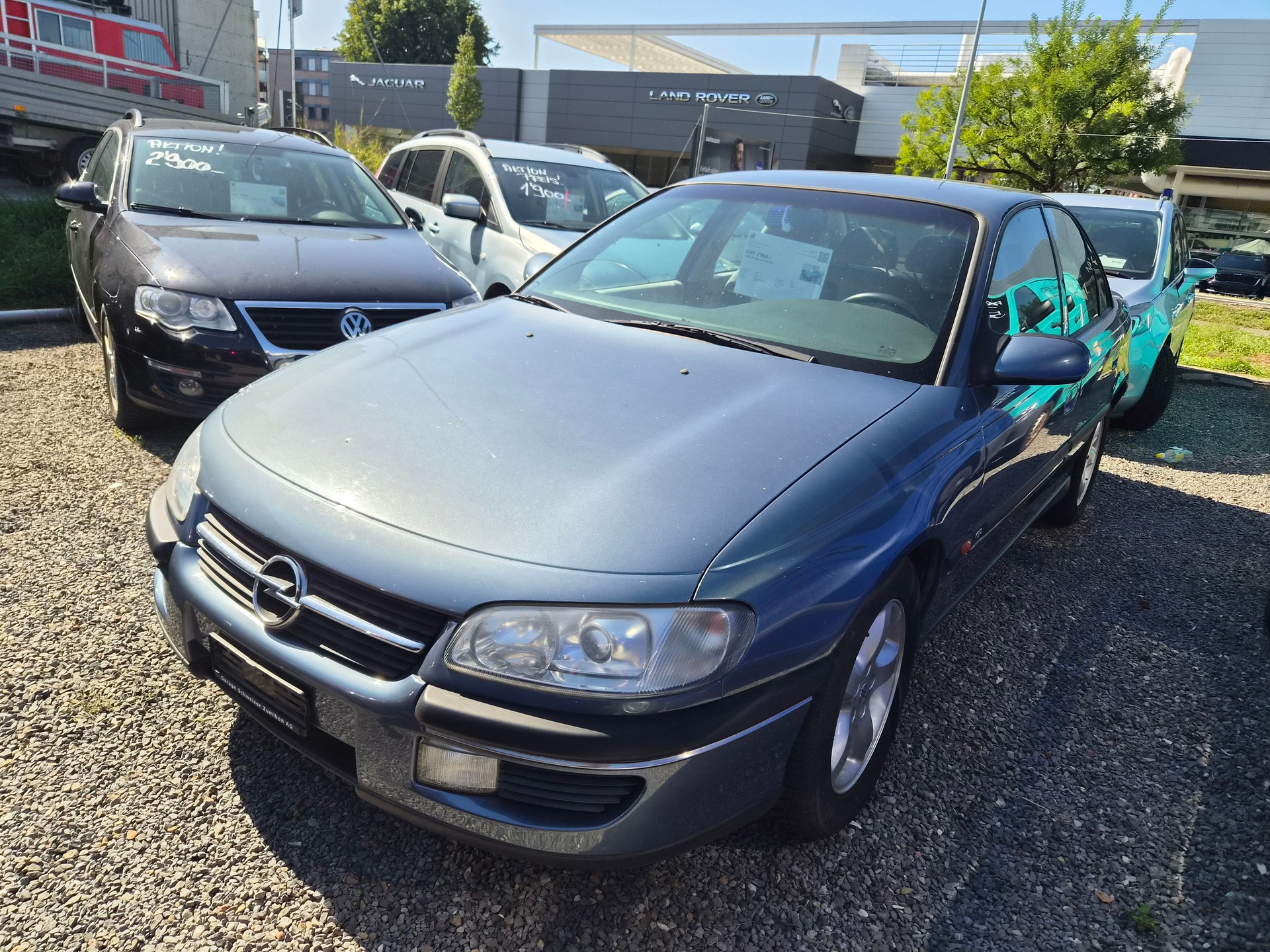 OPEL Omega 2.0i 16V CD-showroom-element-2