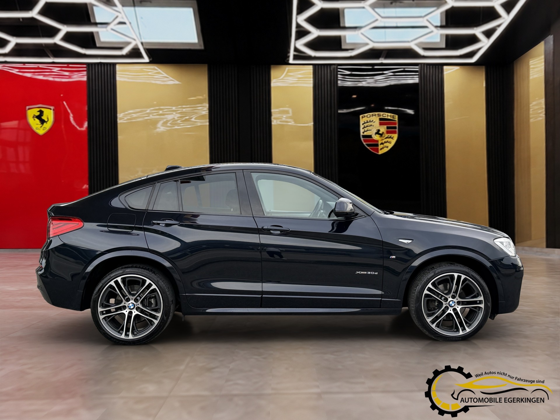 BMW X4 30d xDrive SAG M-Paket-showroom-element-3