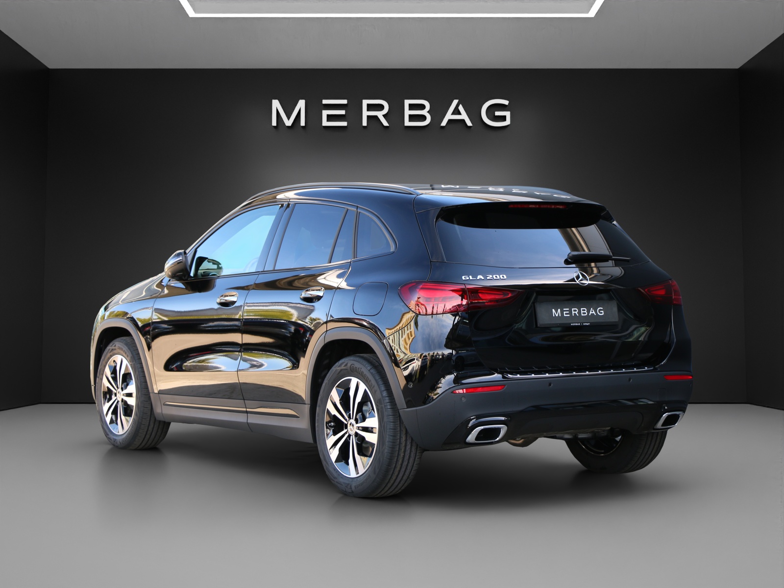 MERCEDES-BENZ GLA 200 Night Star-image-2