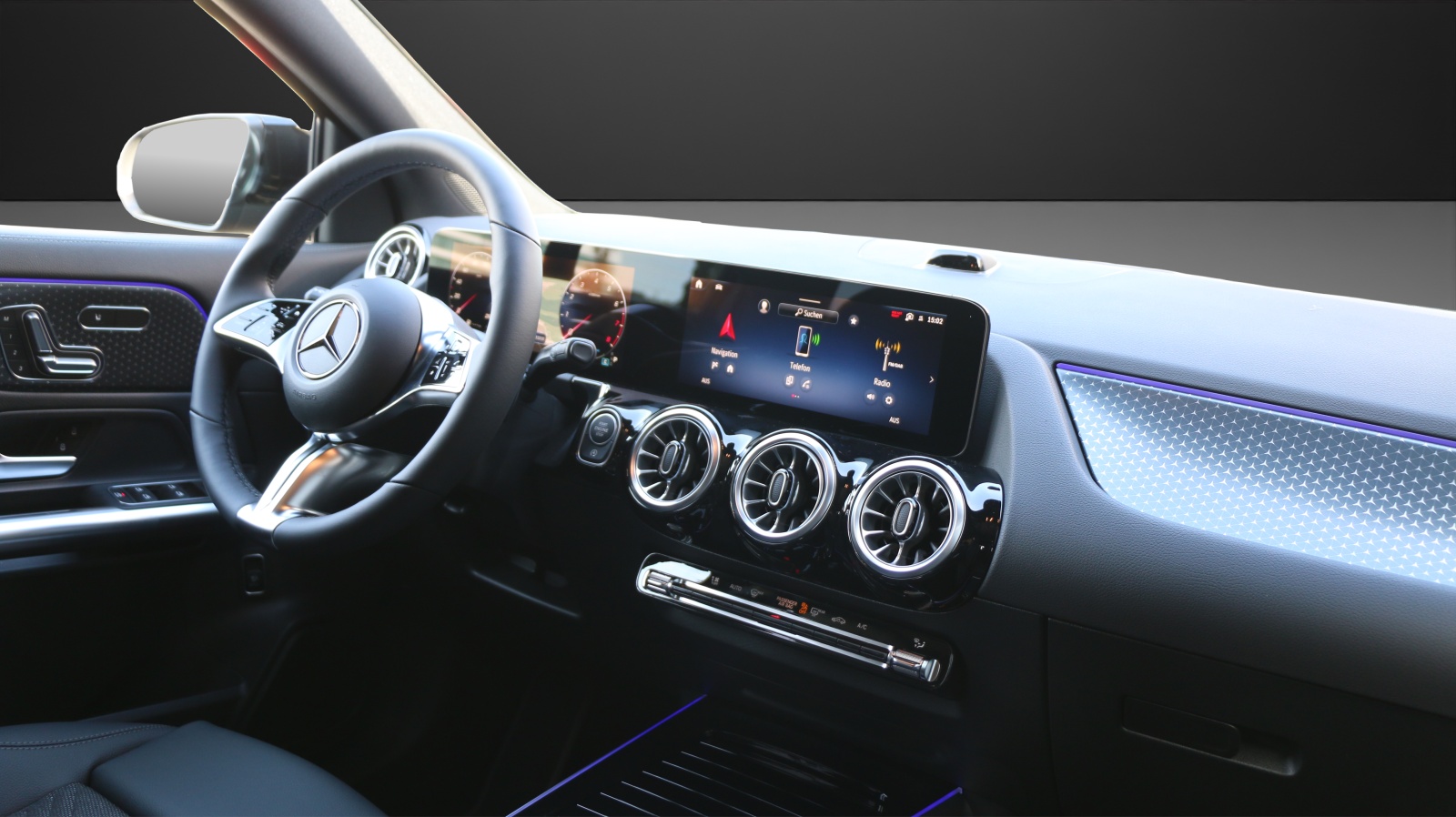 MERCEDES-BENZ GLA 200 Night Star-image-6
