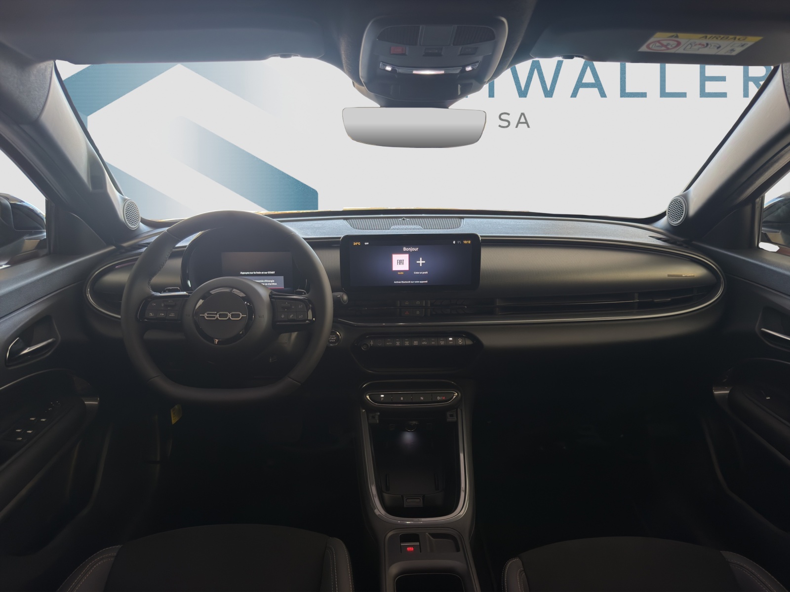FIAT 600 1.2 Hybrid 145 Sport-image-9