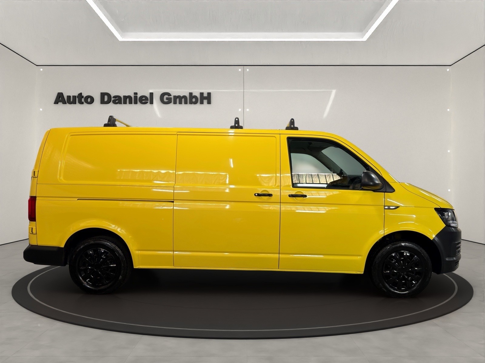 VW T6 2.0 TDI Lang Version-image-4