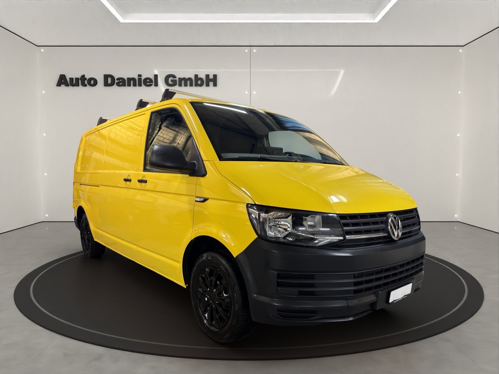 VW T6 2.0 TDI Lang Version-showroom-element-3