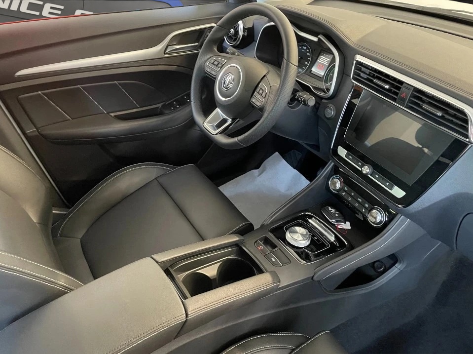MG MG ZS EV-image-7