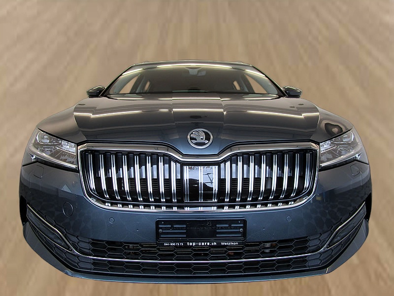 SKODA Superb Combi 2.0 TDi Style 4x4 DSG-image-10