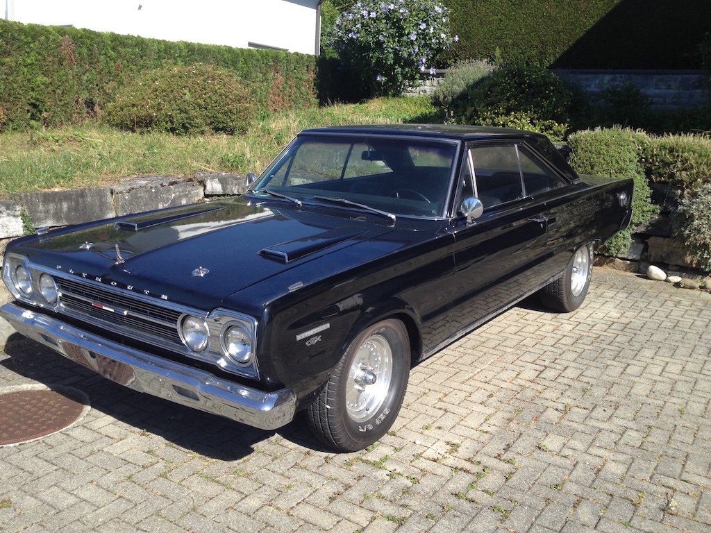 PLYMOUTH Belvedere