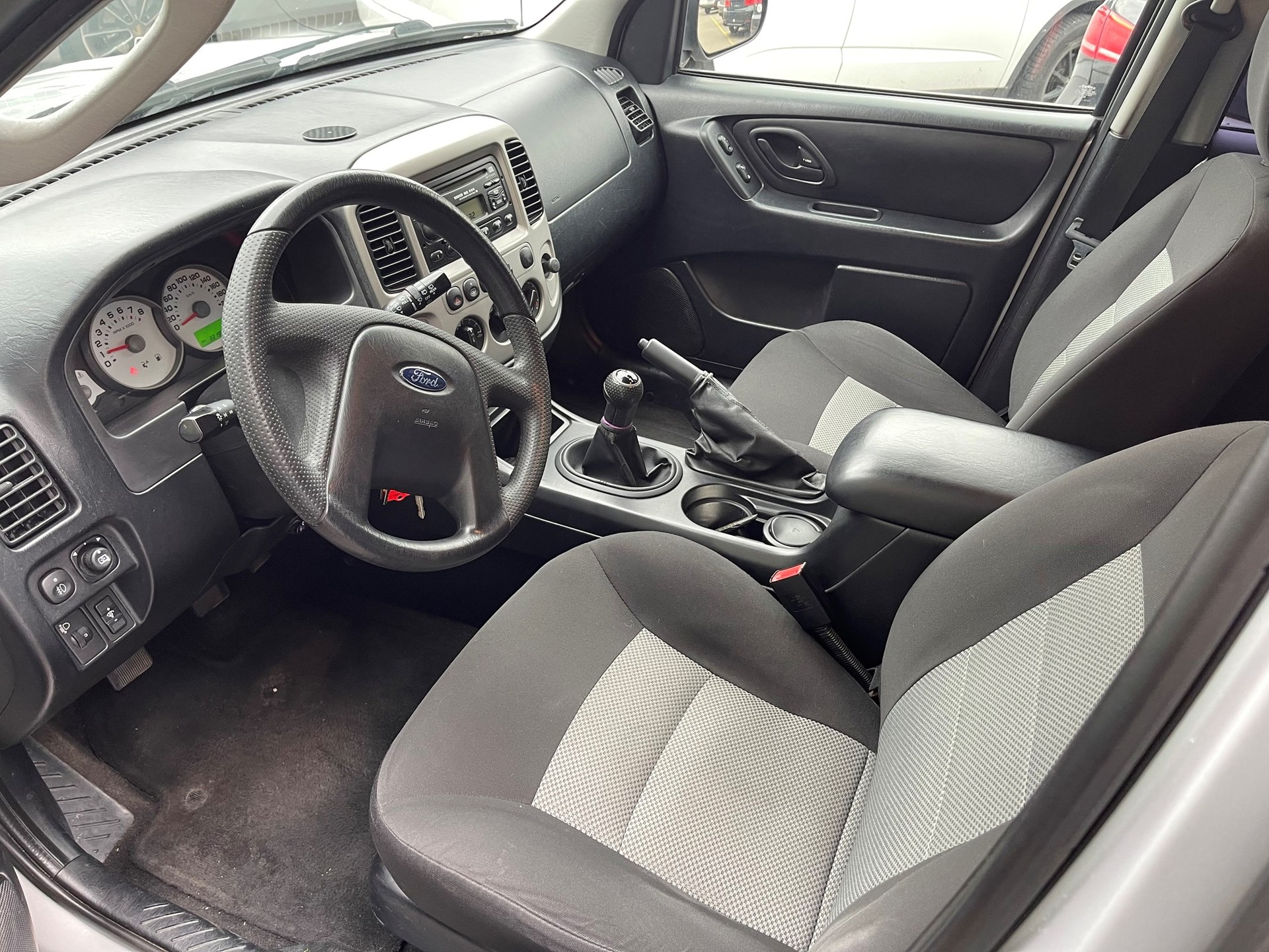 FORD Maverick 2.3 16V-image-5