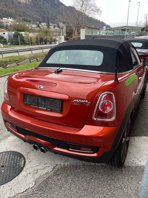 MINI Cooper S Roadster-image-1