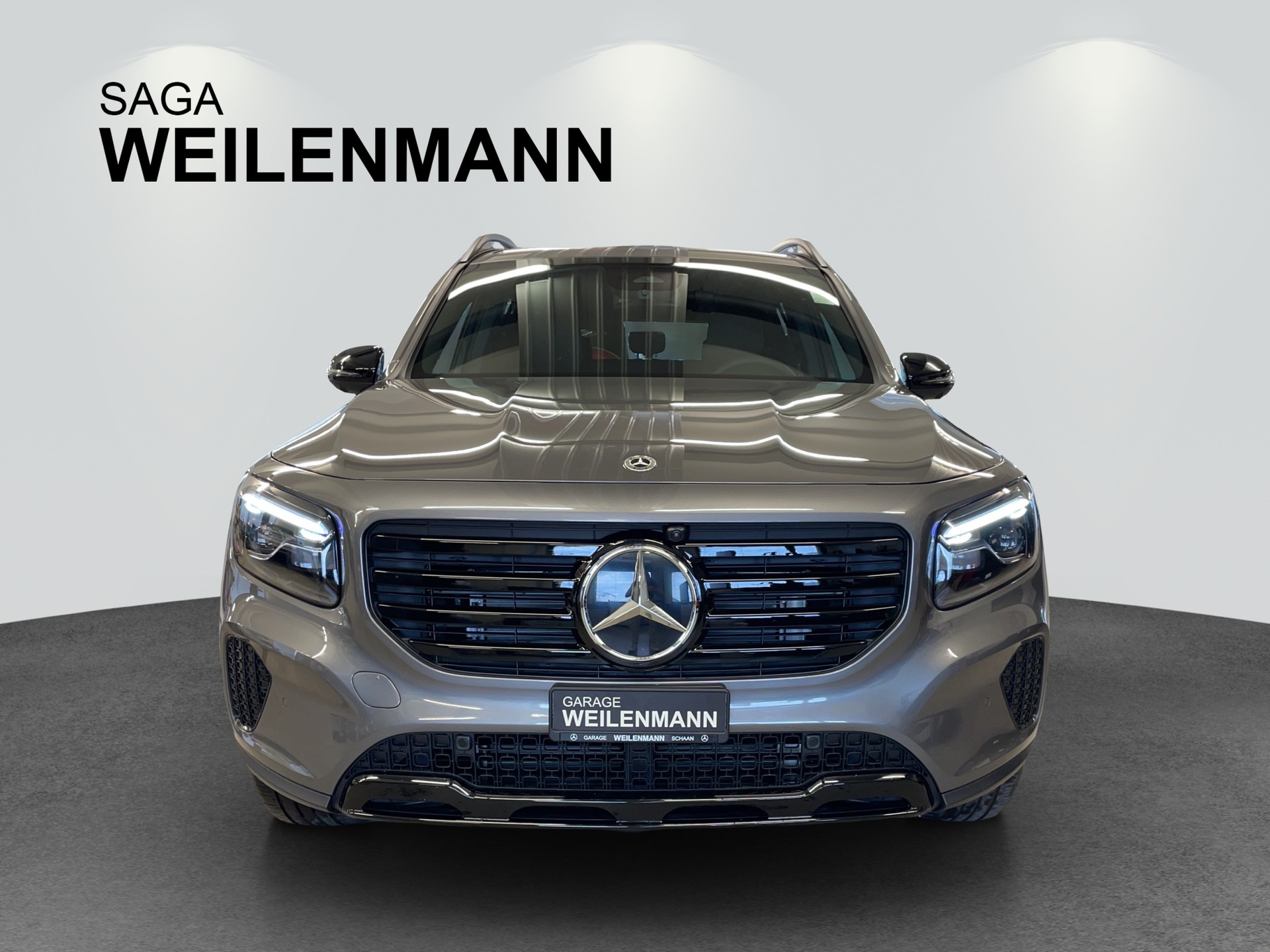 MERCEDES-BENZ GLB 250 4Matic 8G-Tronic-showroom-element-1