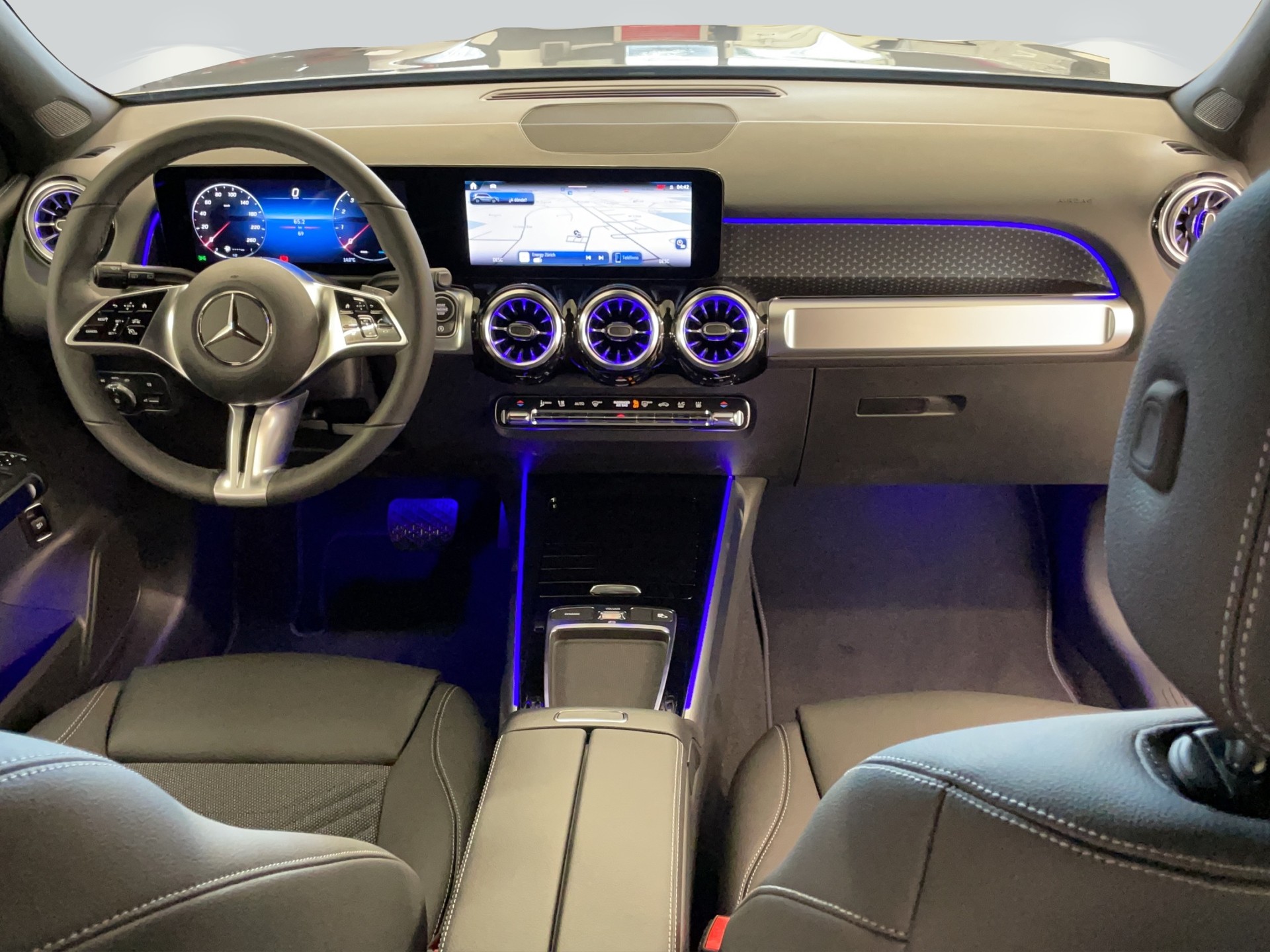 MERCEDES-BENZ GLB 250 4Matic 8G-Tronic-image-9