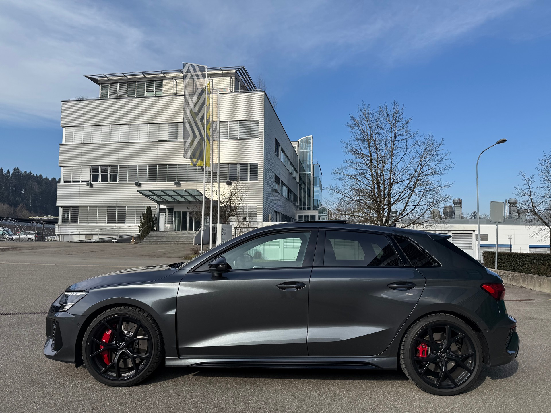 AUDI RS3 Sportback 2.5 TSI quattro-image-1